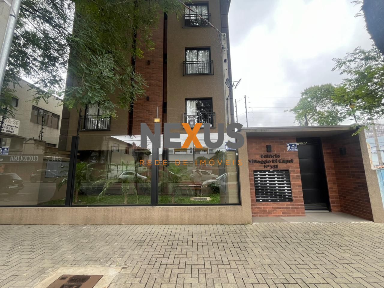 Studio totalmente mobiliado à venda ao lado da PUCPR CURITIBA ...