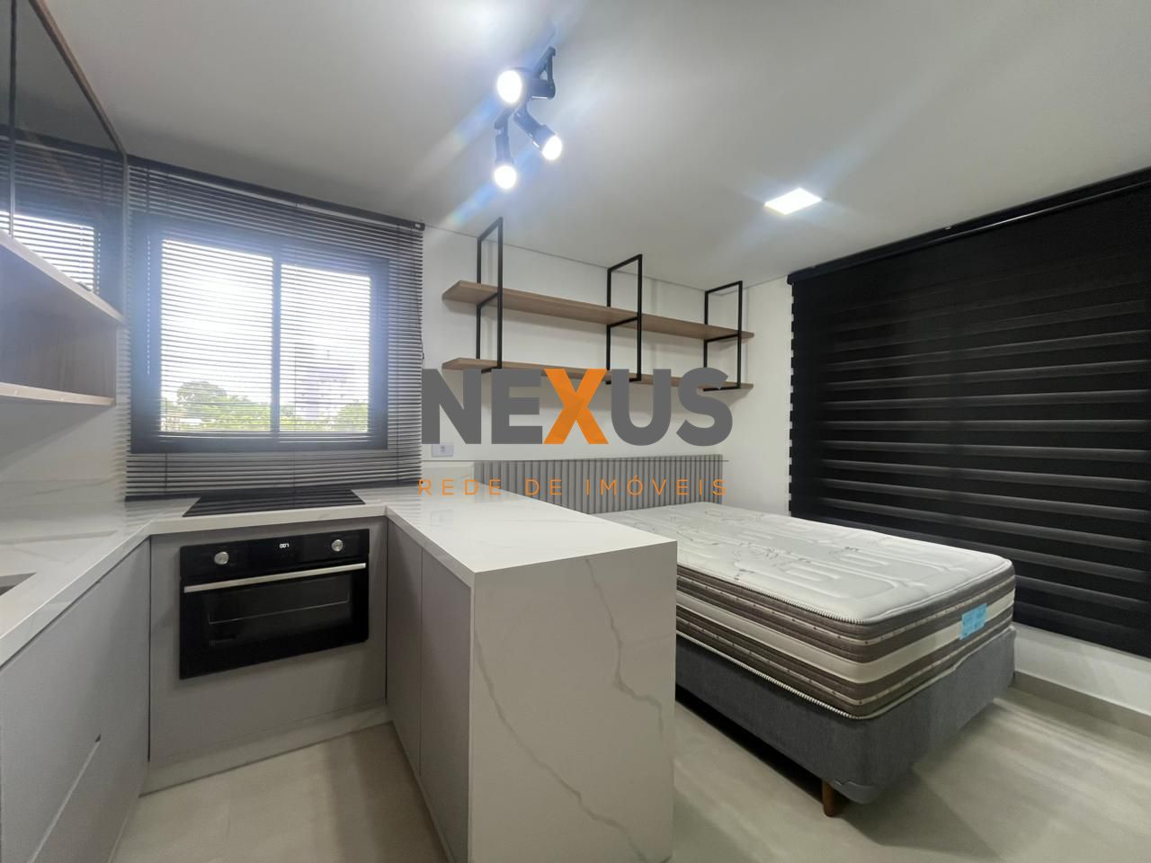 Studio totalmente mobiliado à venda ao lado da PUCPR CURITIBA ...