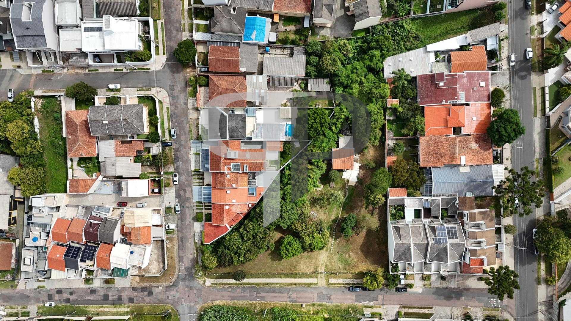 OPORTUNIDADE RARA DE TERRENO NO BAIRRO PORTÃO, Próxima a Av. A...