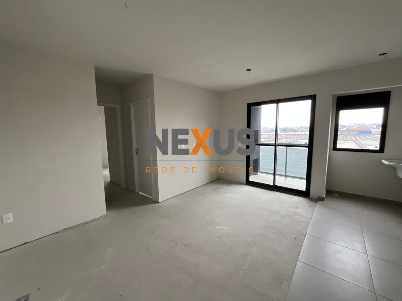 Apartamento 2 Quartos com suíte, andar alto à venda, Hauer, CU...