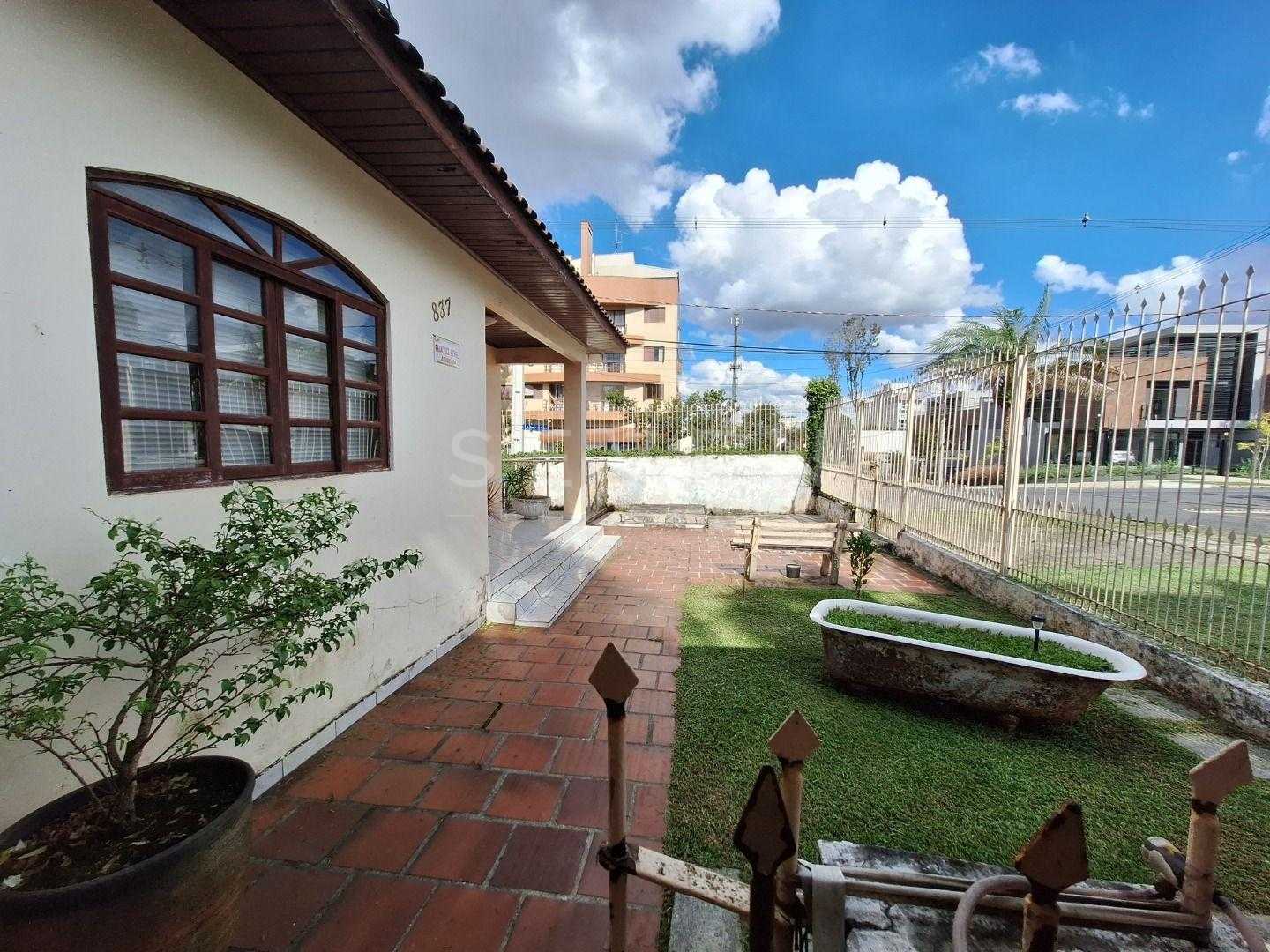 Terreno de Esquina à Venda no Água Verde  416 m  em Localizaç...