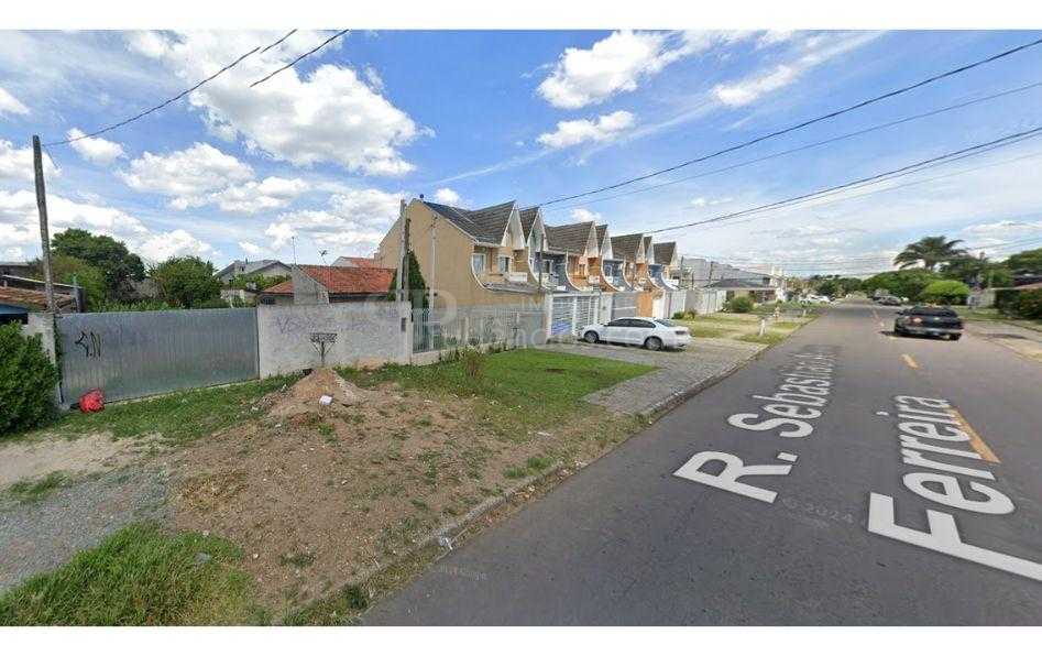 Terreno de 500 m  à Venda no Bairro Alto  ZR2, Plano e Bem Lo...