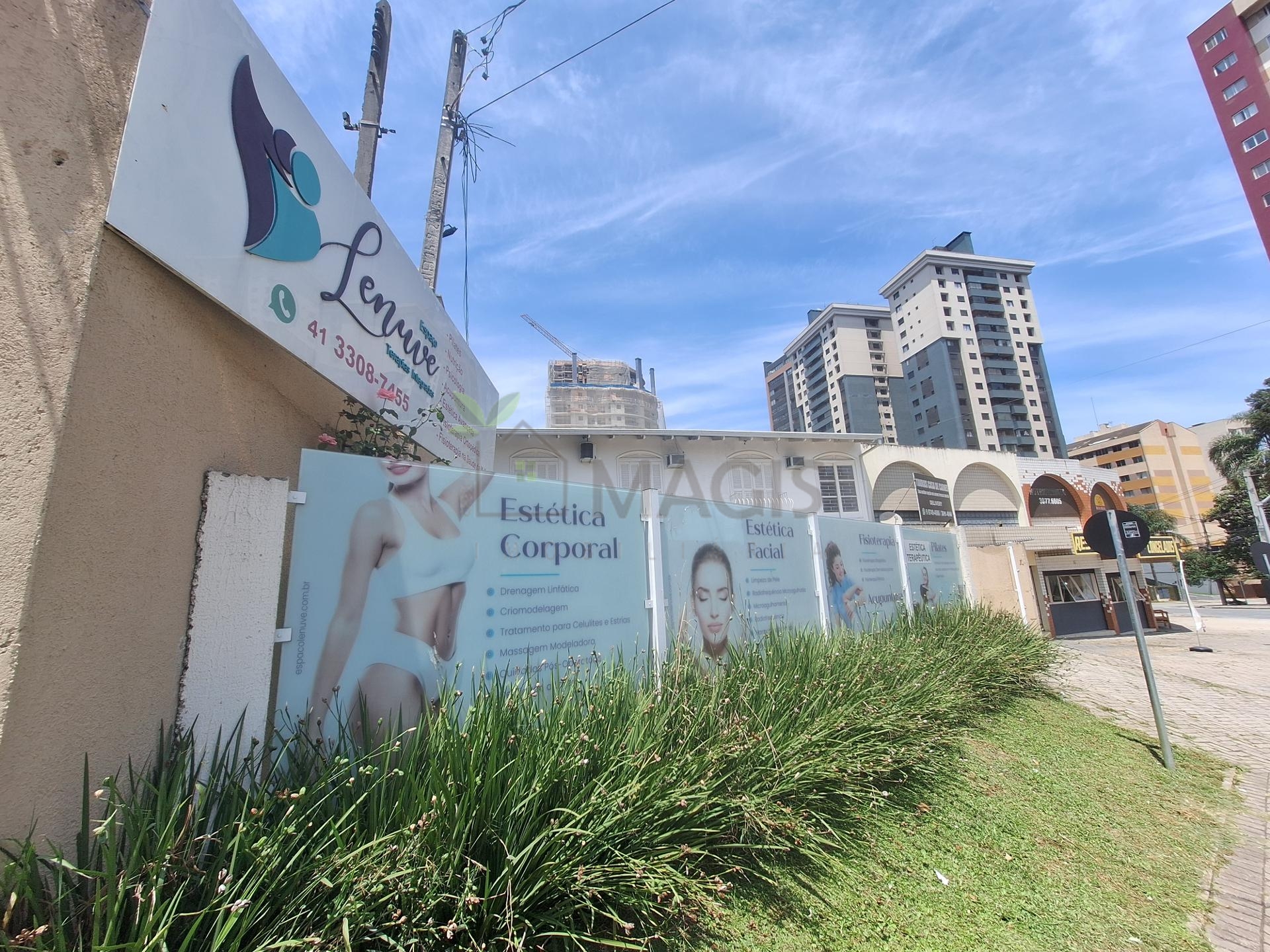 Sala Equipada com Maca e Cadeiras para Locação no Centro Clíni...