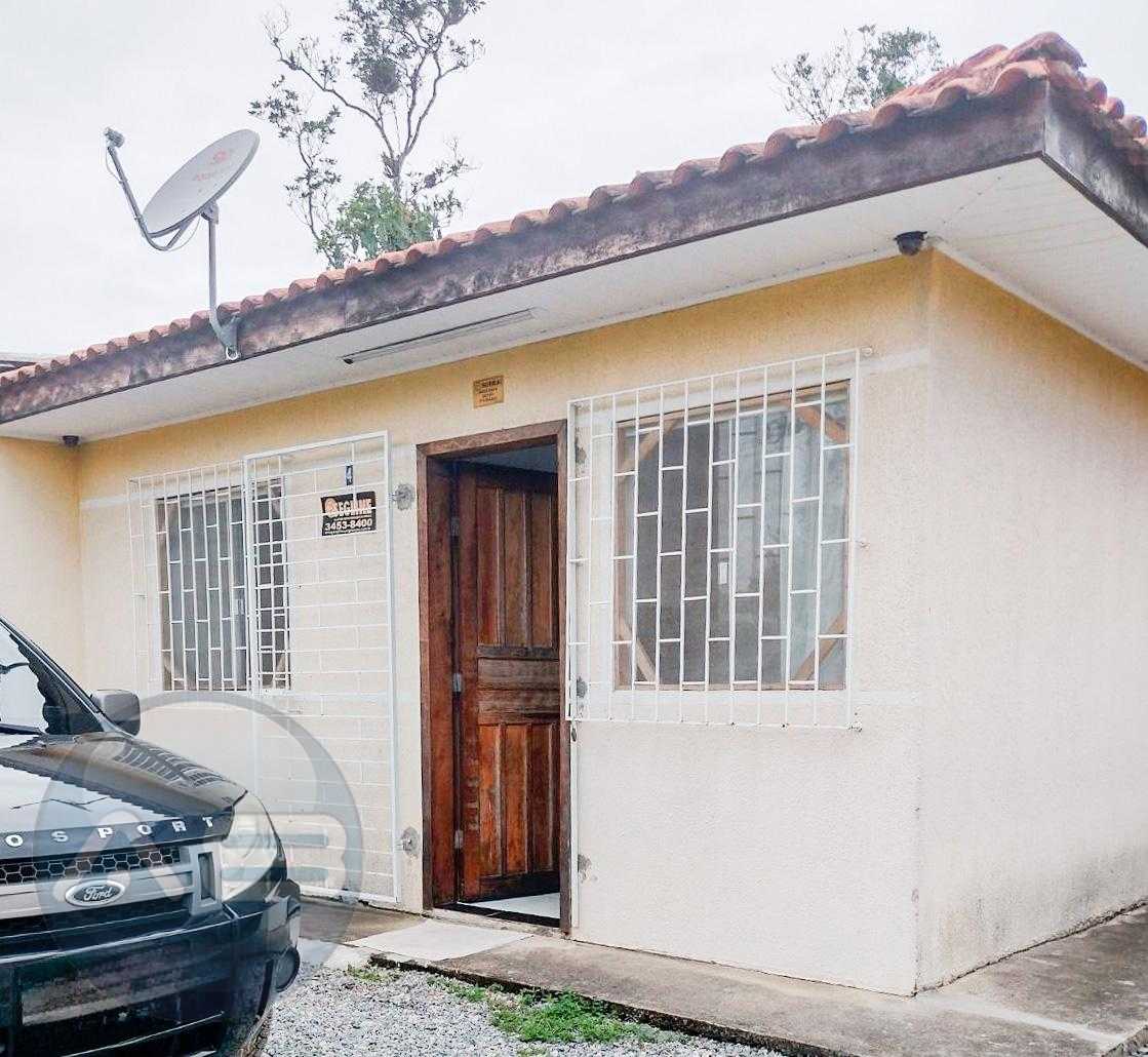 Casa à venda com Churrasqueira  Saint Etiene, MATINHOS - PR
