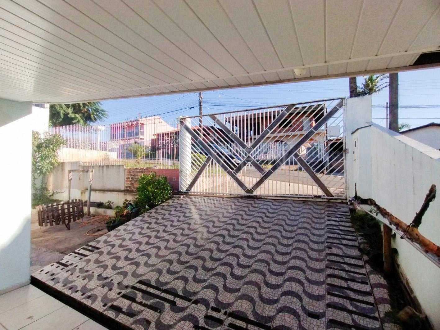 Residência Ampla com Piscina e Vista para a Natureza  Vila Gi...