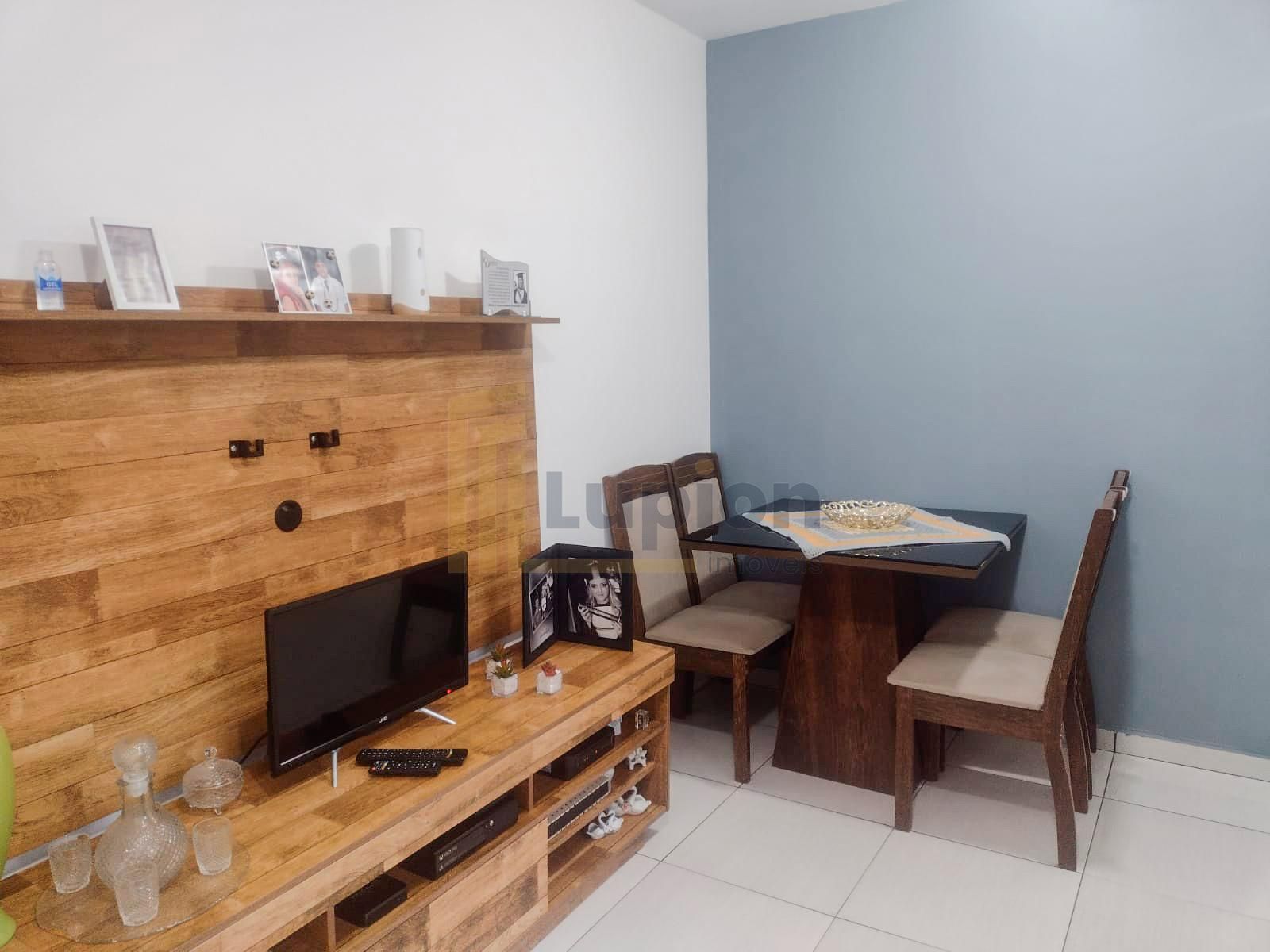 Apartamento Térreo com 3 Quartos à Venda no Bairro São Gabriel...