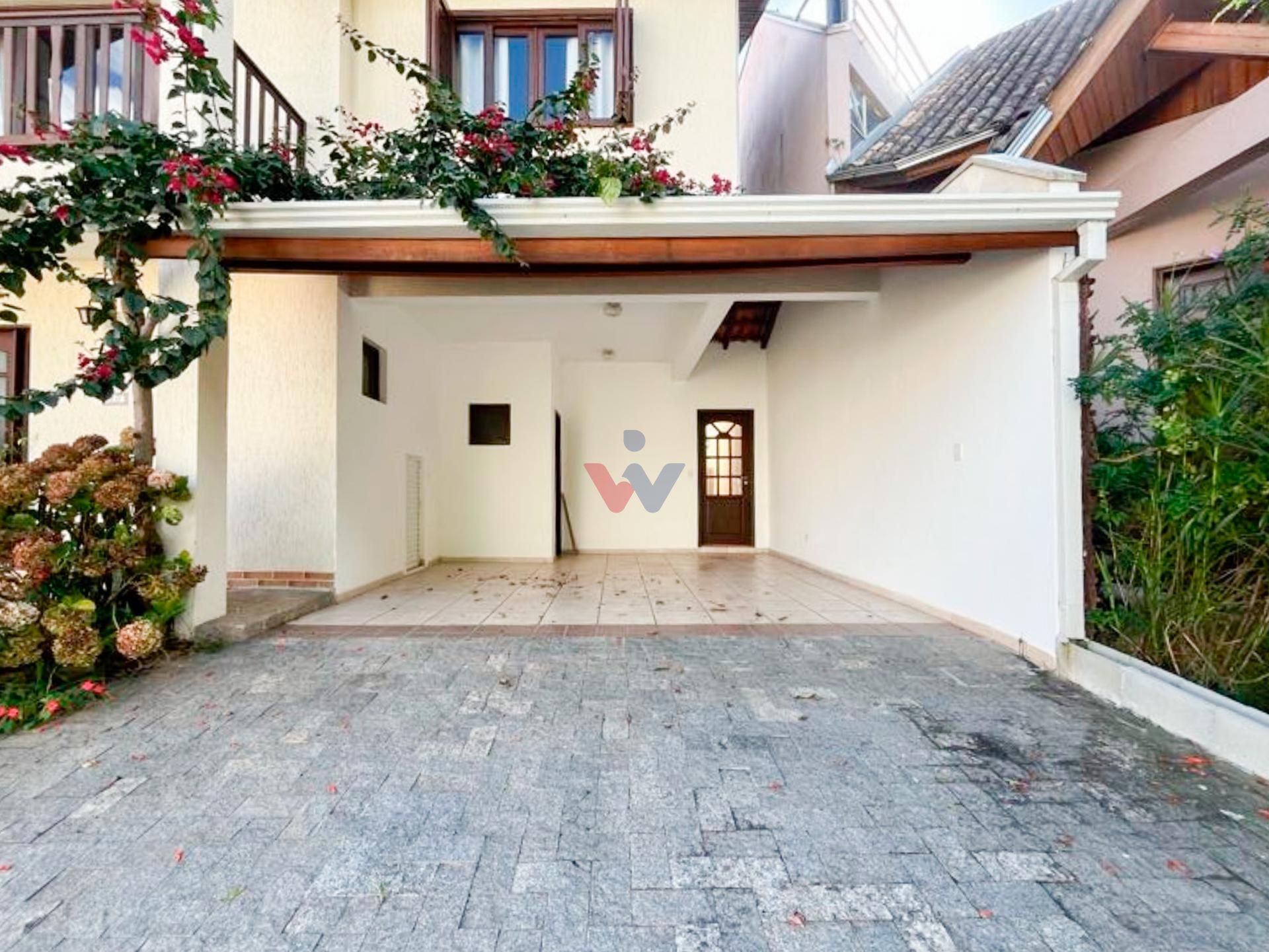 Casa em Condomínio à Venda no Abranches | Curitiba | Suíte Mas...