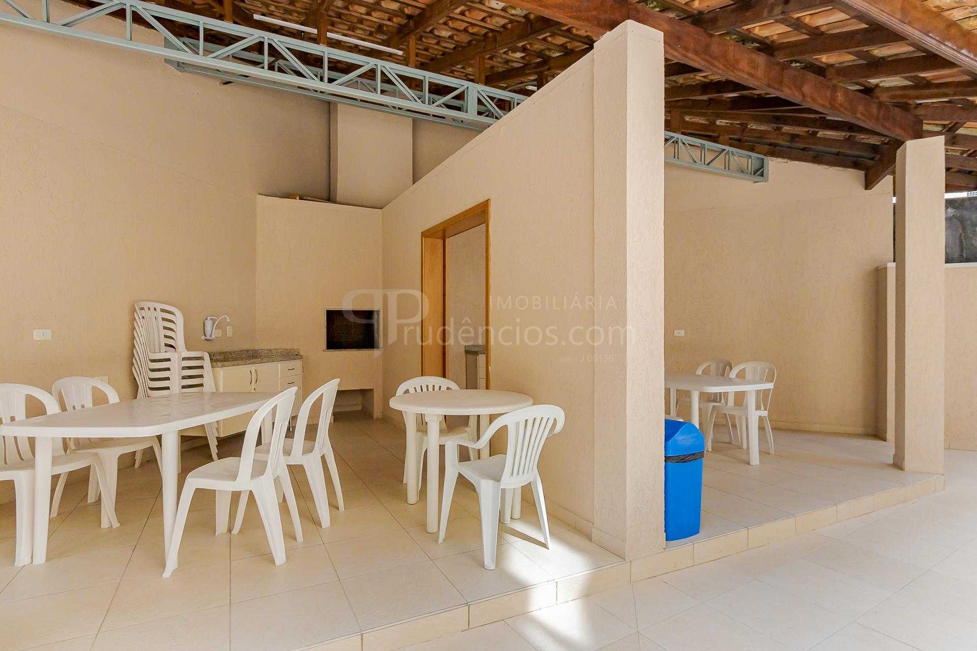 Cobertura à venda no Água Verde Curitiba com 3 quartos piscina...