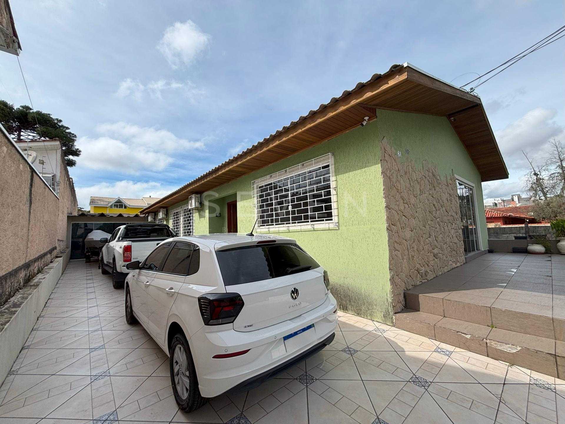 Casa à venda no Centro de Pinhais com 3 quartos, área gourmet ...