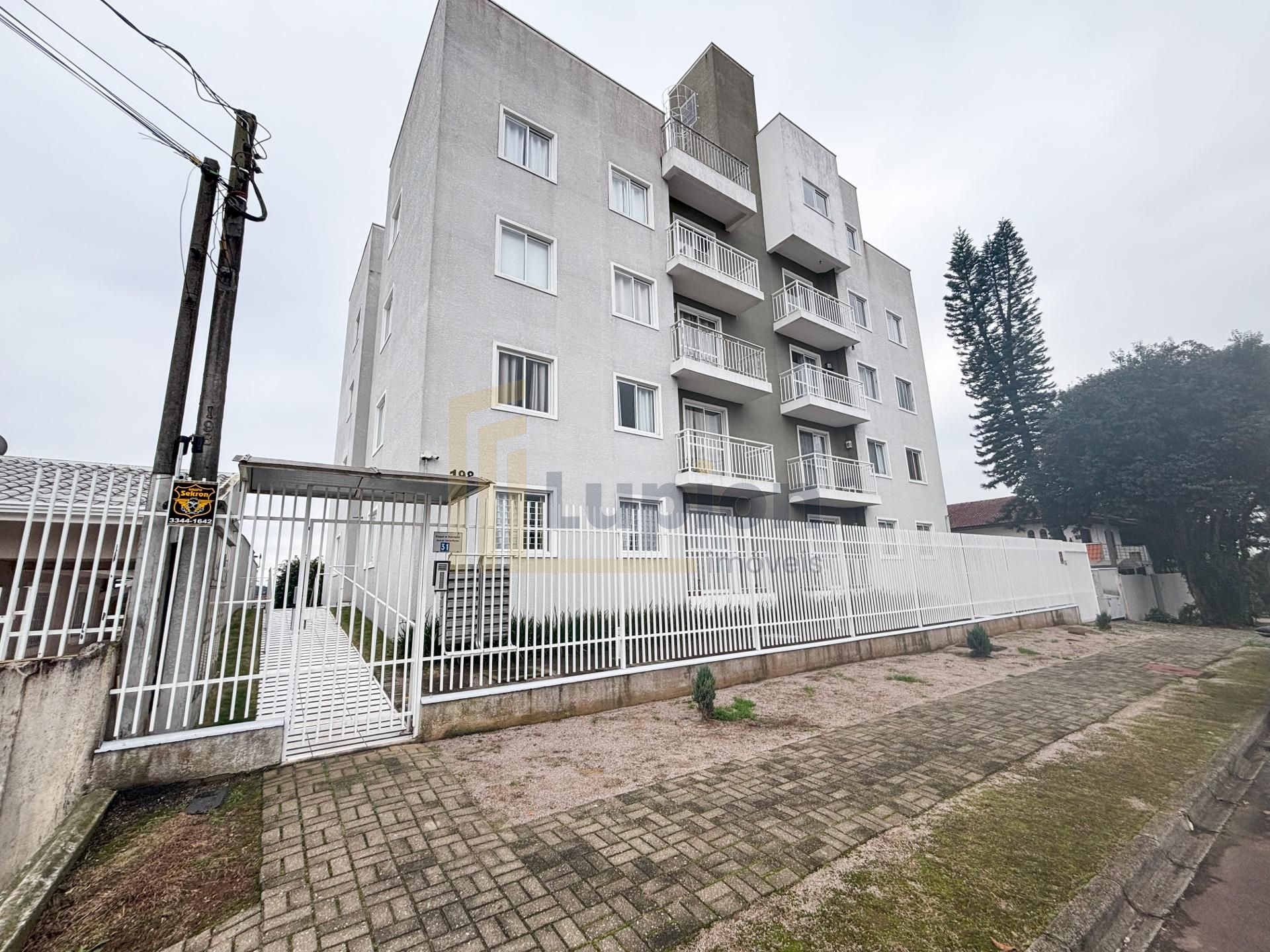 Apartamento para Alugar no Alto Boqueirão | 2 Quartos, Sacada,...