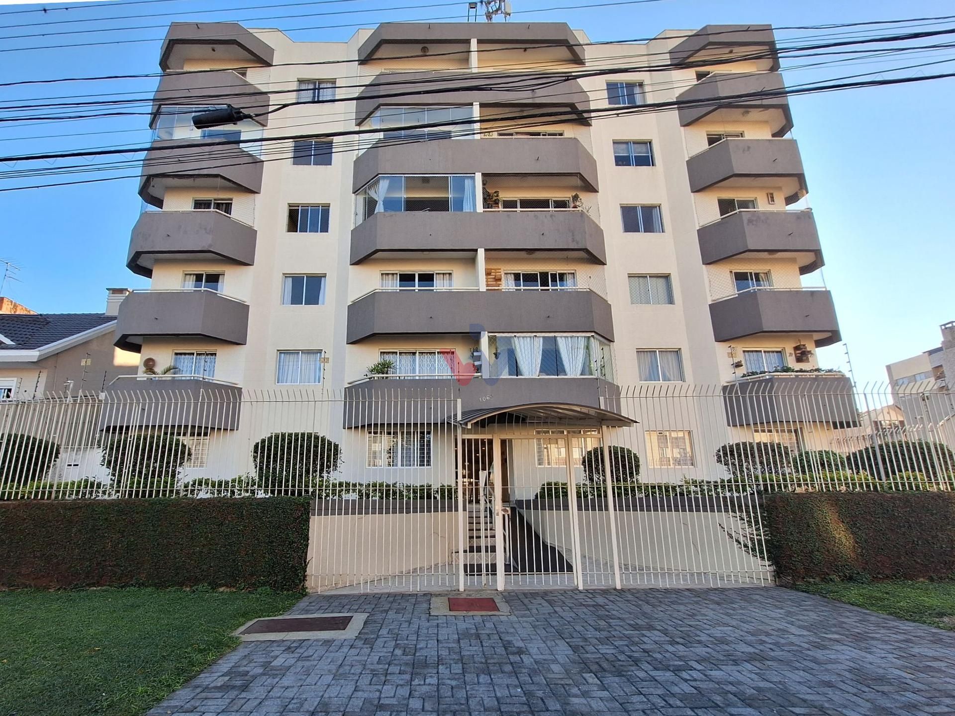 Apartamento à Venda no Ahú | Alto Padrão Reformado| Curitiba