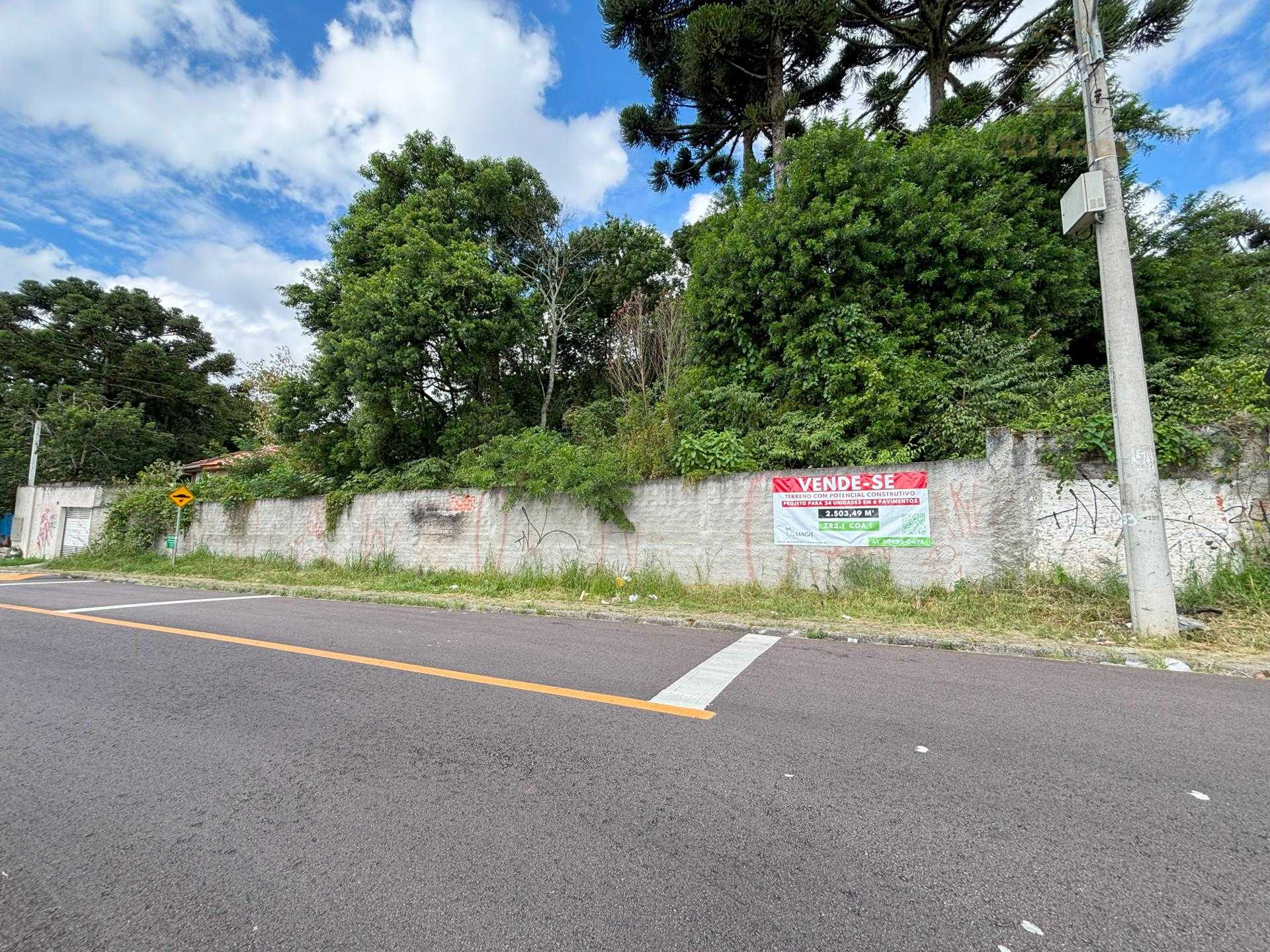 Terreno 2.503m  ZR2.1 | Frente para 2 ruas, bosque preservado ...