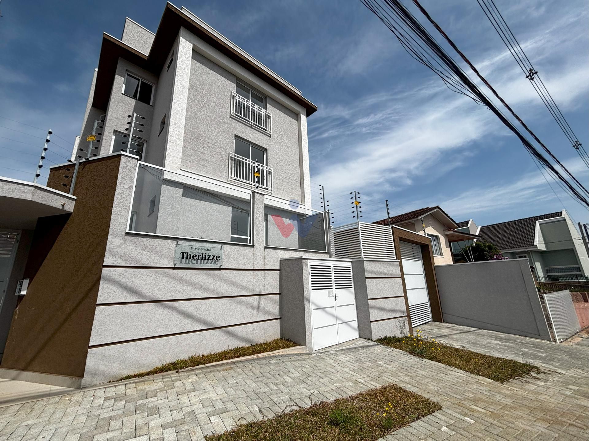 Apartamento no Residencial Therlizze em São José dos Pinhais |...