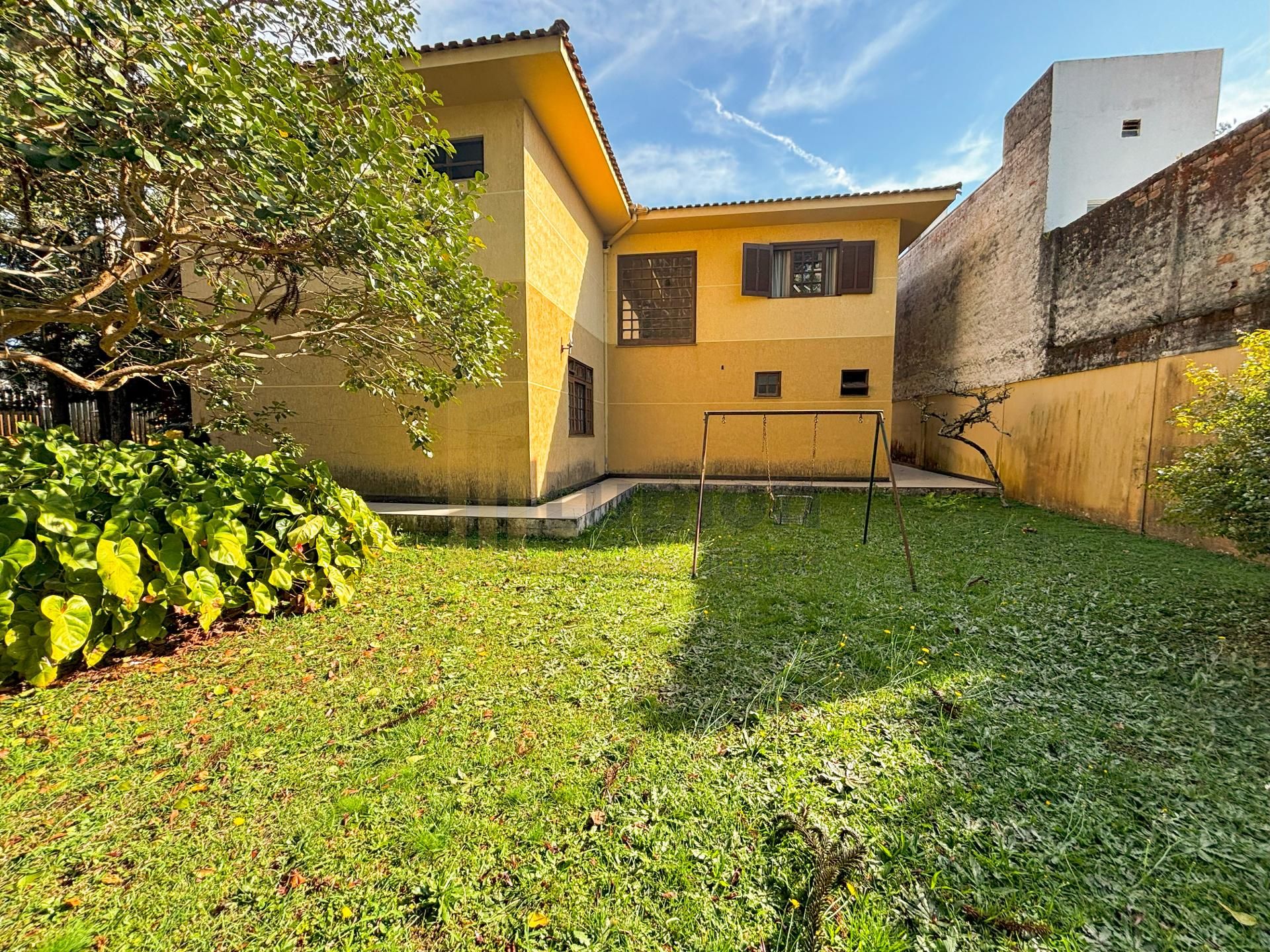 Amplo Sobrado com Terreno de 1.025 m  | Espaço, Versatilidade ...