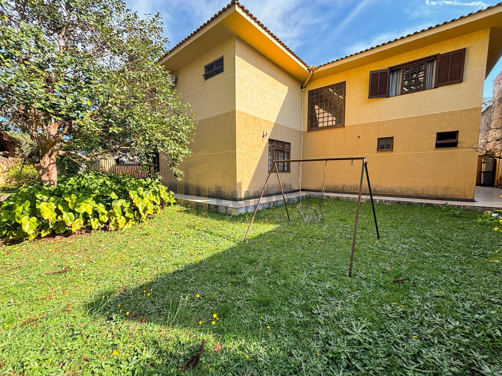 Amplo Sobrado com Terreno de 1.025 m  | Espaço, Versatilidade ...