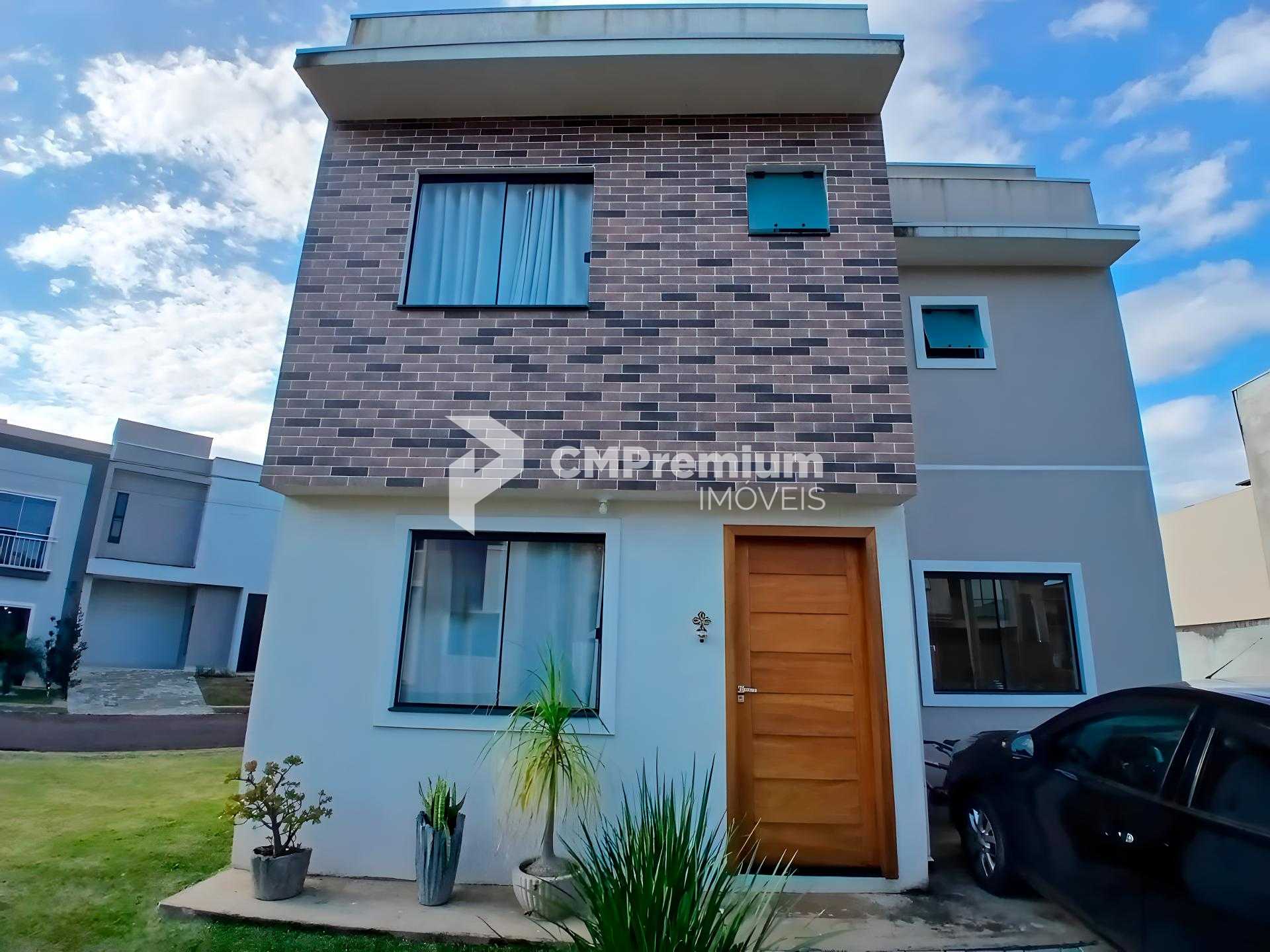 Sobrado Novo de Esquina com Quintal e 4 Vagas | Espaço e Confo...