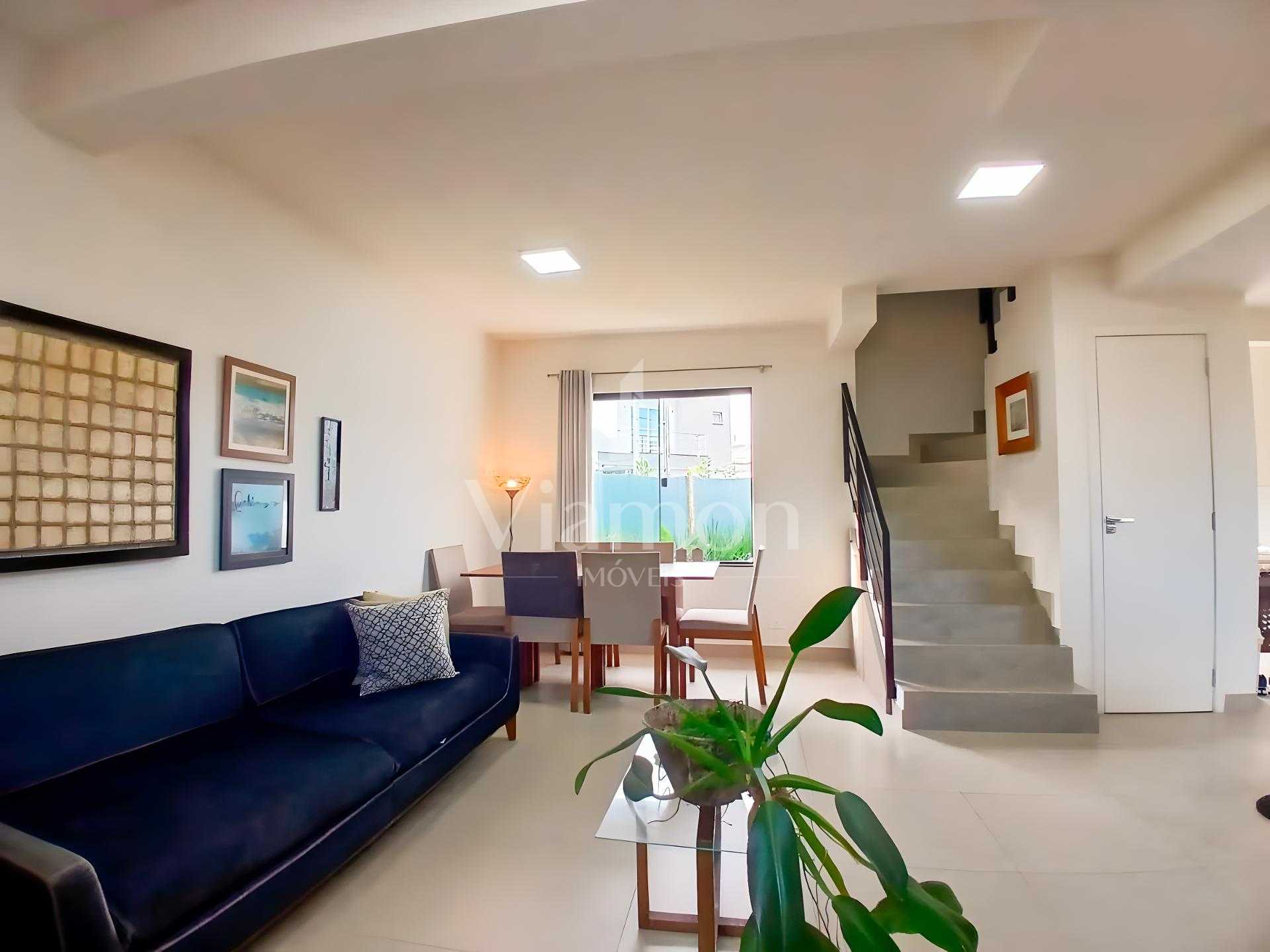 Sobrado Novo de Esquina com Quintal e 4 Vagas | Espaço e Confo...