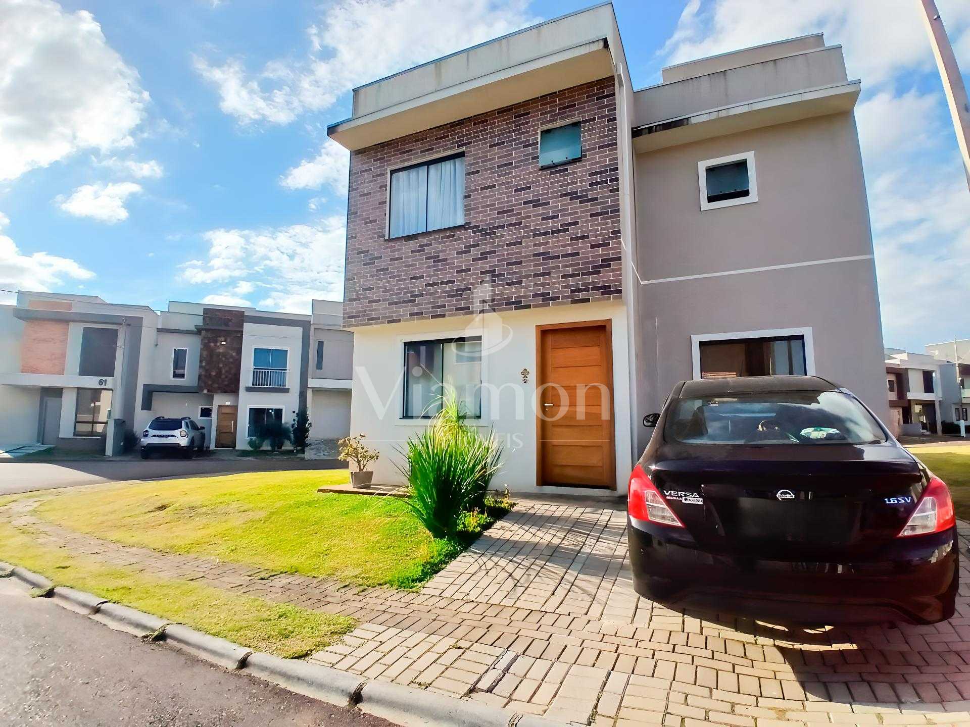 Sobrado Novo de Esquina com Quintal e 4 Vagas | Espaço e Confo...