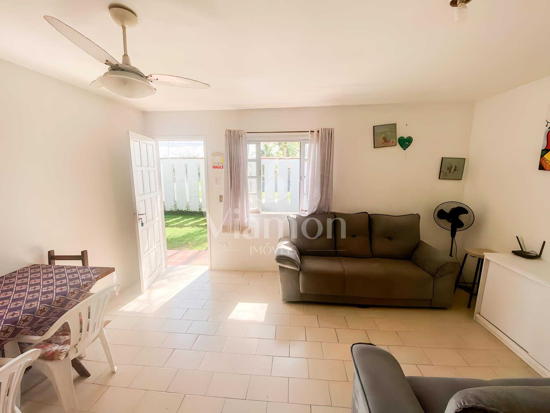 Casa Litoral Paraná | 2 Quartos, Praia a 2 Quadras, Condomínio...