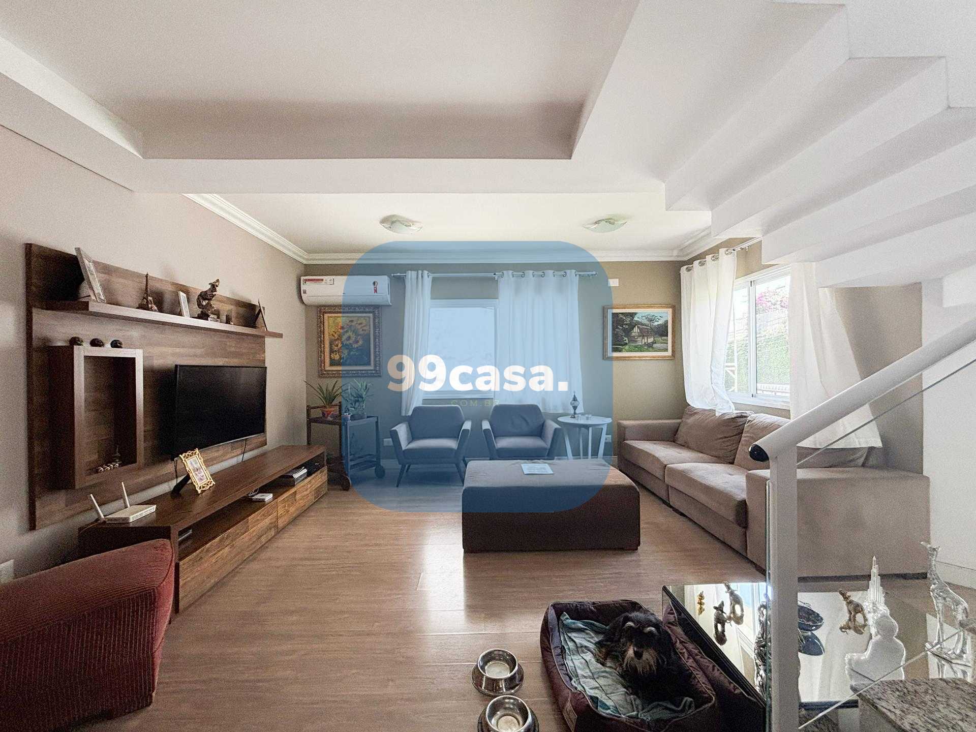 Sobrado 263m  | 3 Quartos, 1 Suíte e 5 Vagas | Condomínio Fech...