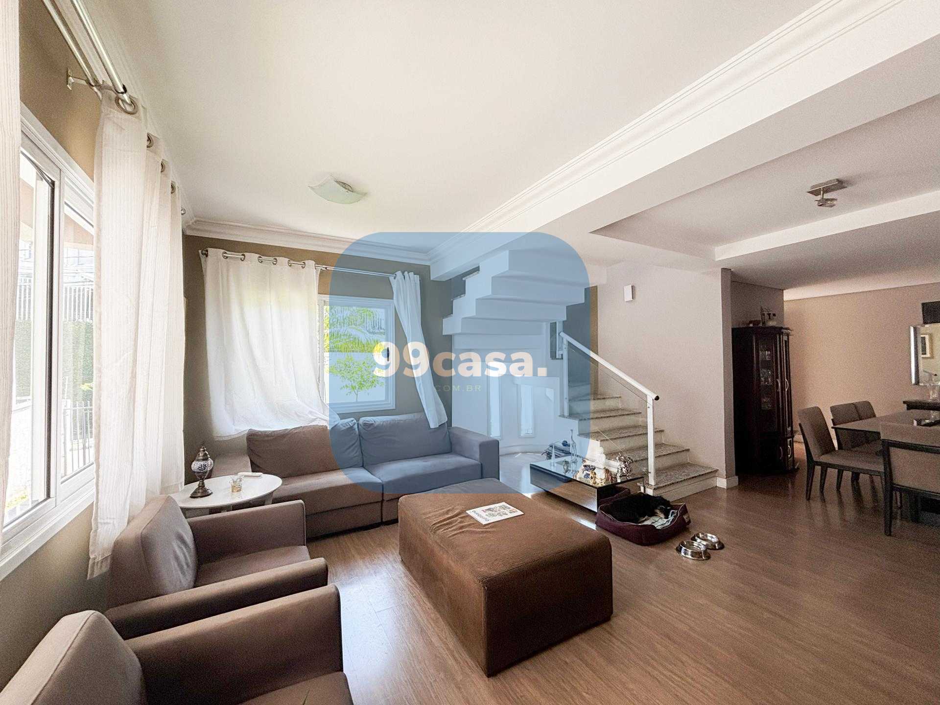 Sobrado 263m  | 3 Quartos, 1 Suíte e 5 Vagas | Condomínio Fech...