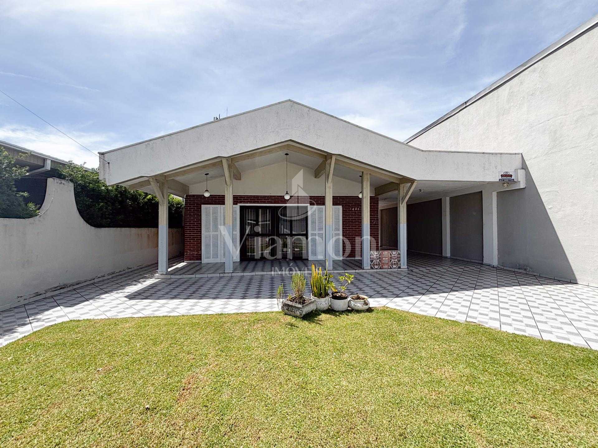 Casa Temporada Guaratuba Centro | 5 Quartos com Piscina | 347m 