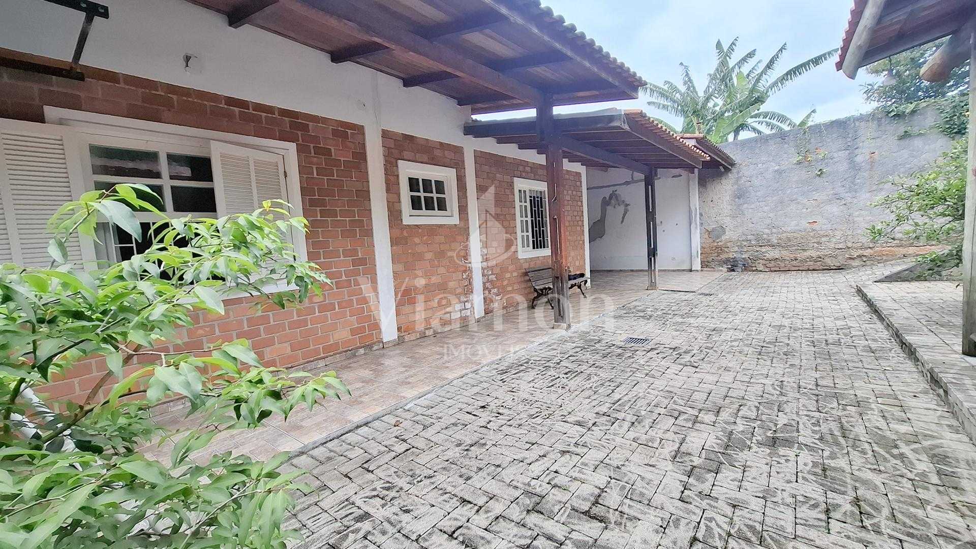 Casa Terrea 150m  | Terreno 552m  | Placas Solares | Arvores F...