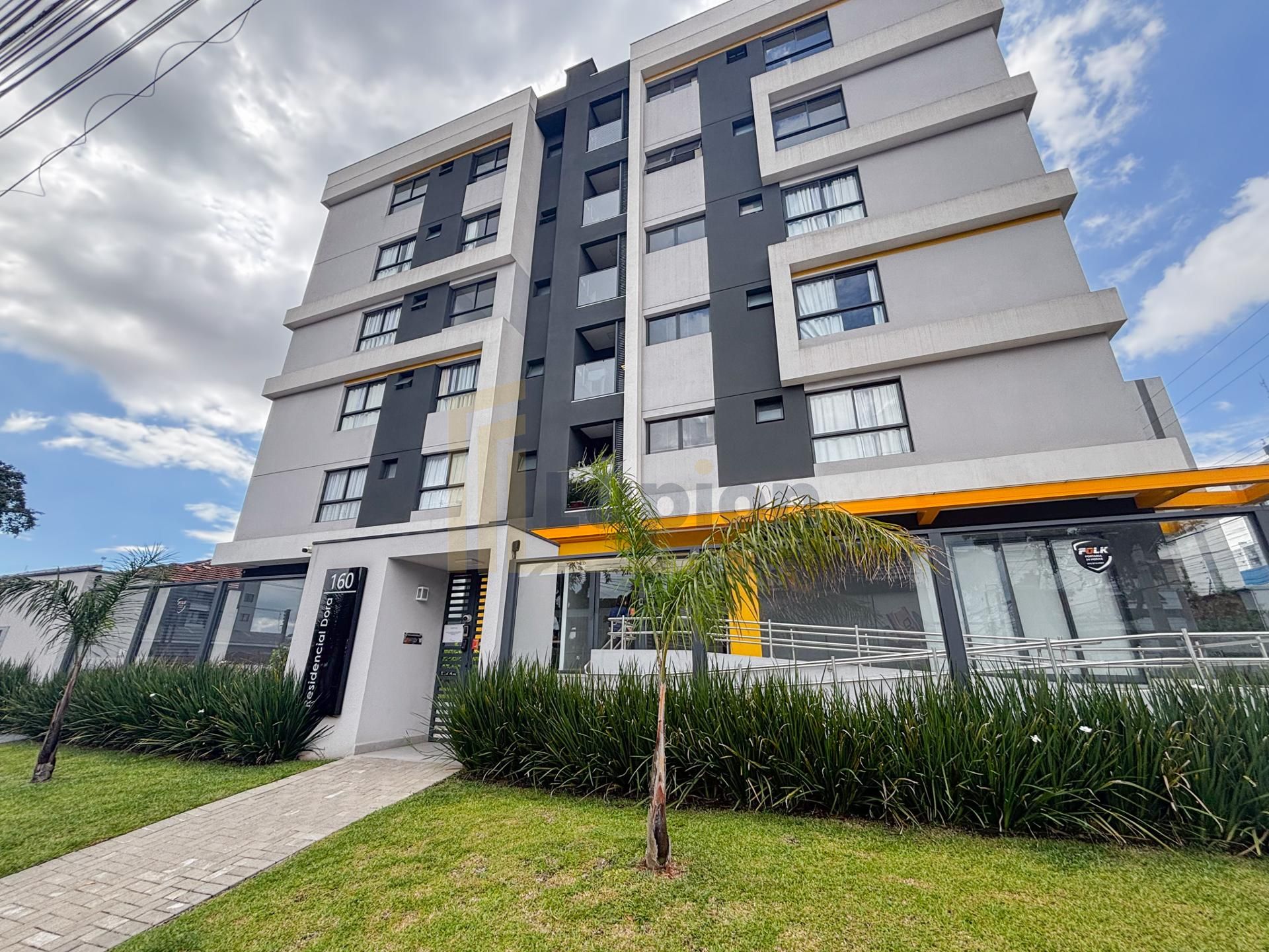 Studio mobiliado já locado no Ed. Dora  investimento com renda...