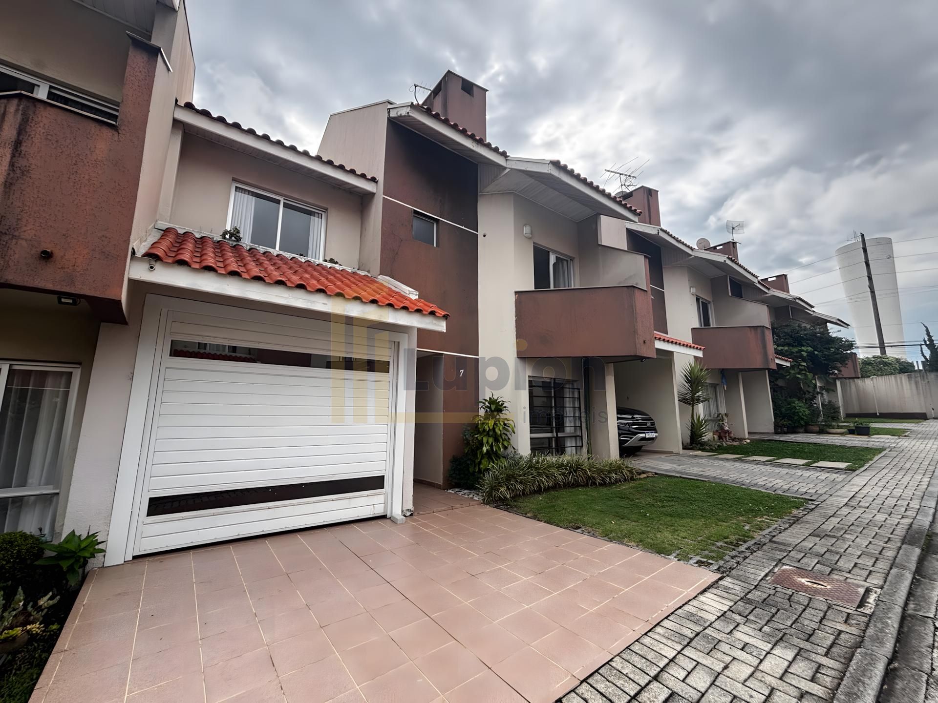 Sobrado 3 quartos em Condomínio Exclusivo - Jardim das América...