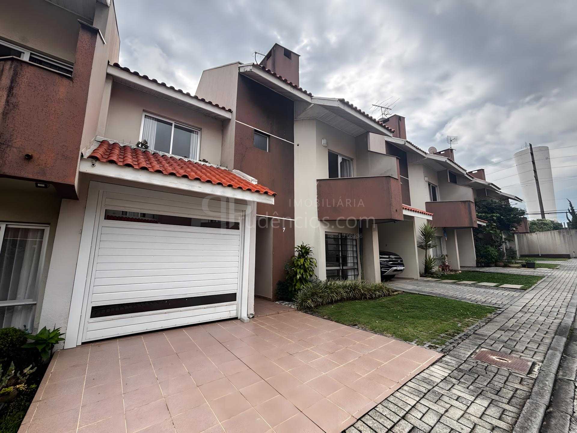 Sobrado 3 quartos em Condomínio Exclusivo - Jardim das América...