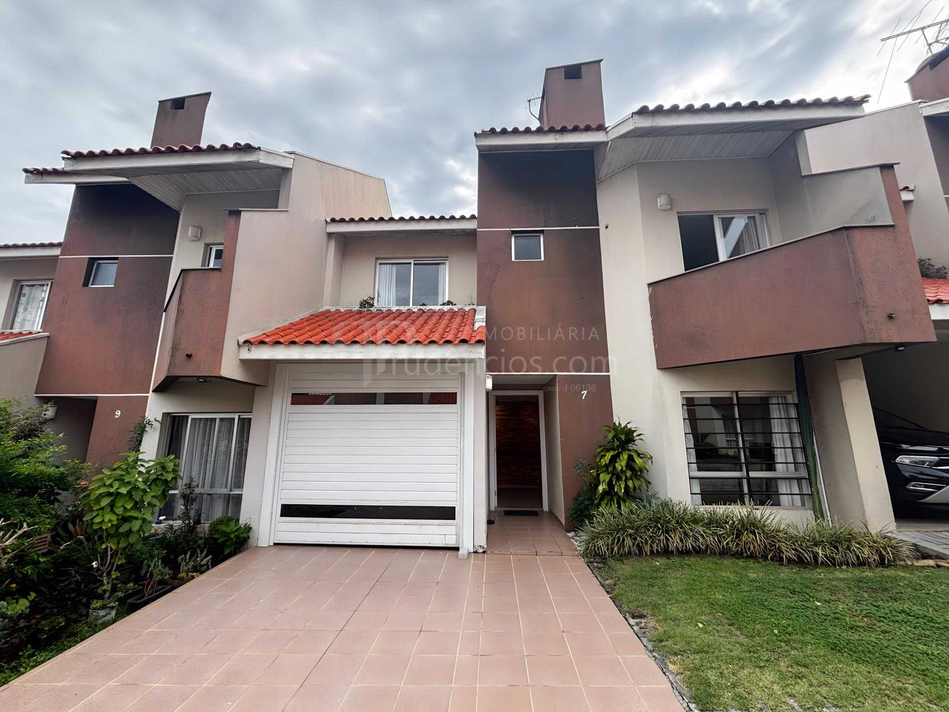 Sobrado 3 quartos em Condomínio Exclusivo - Jardim das América...