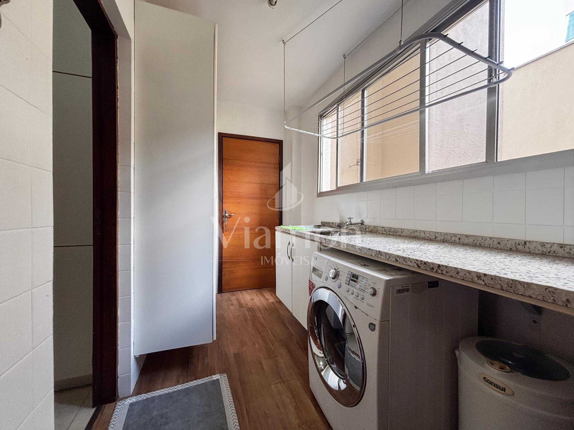 Apartamento semimobiliado no Juvevê, 114m , 3 dorm  1 suíte , ...