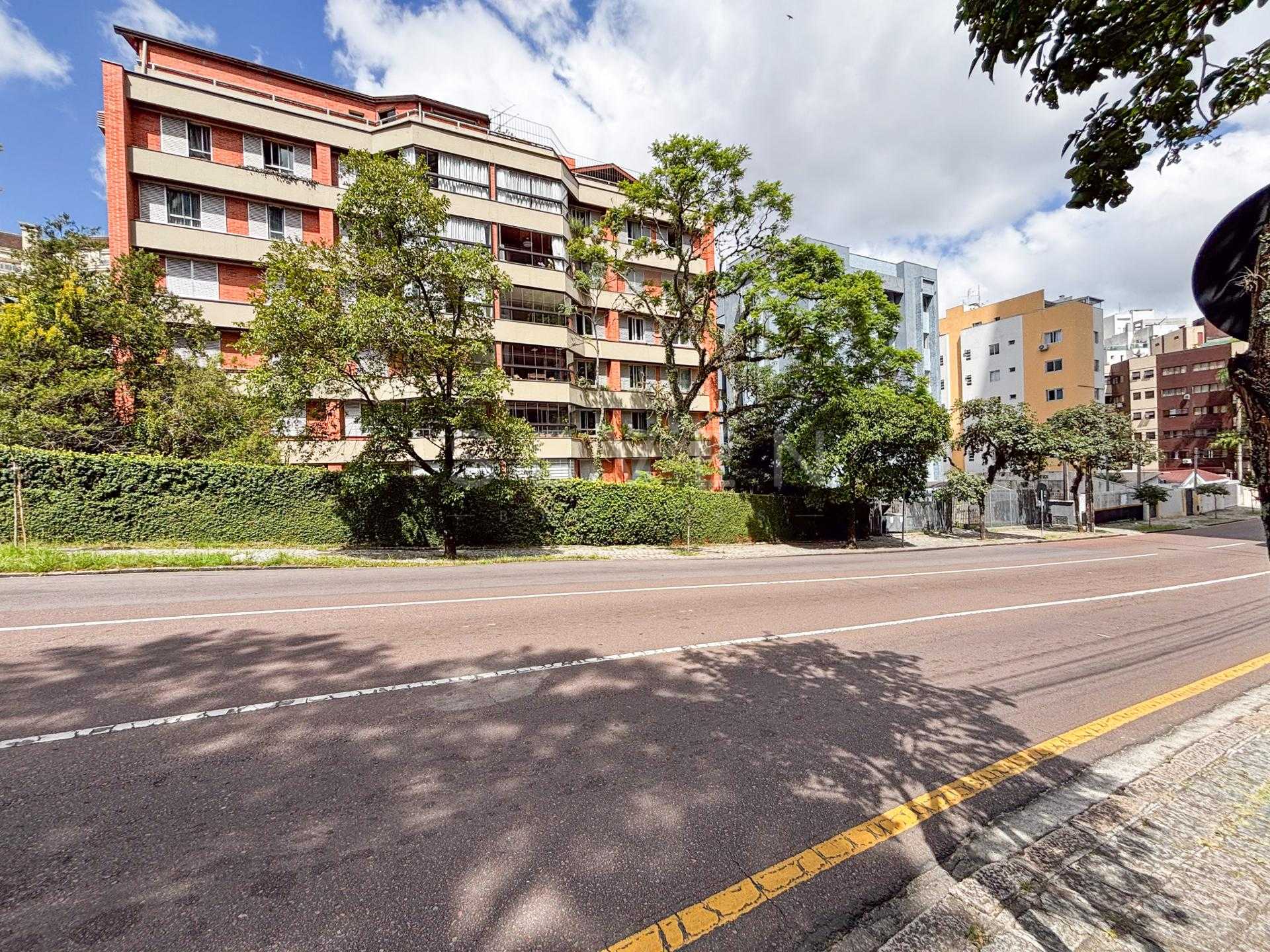 Apartamento mobiliado de alto padrão no Juvevê, 150m , 2 suíte...