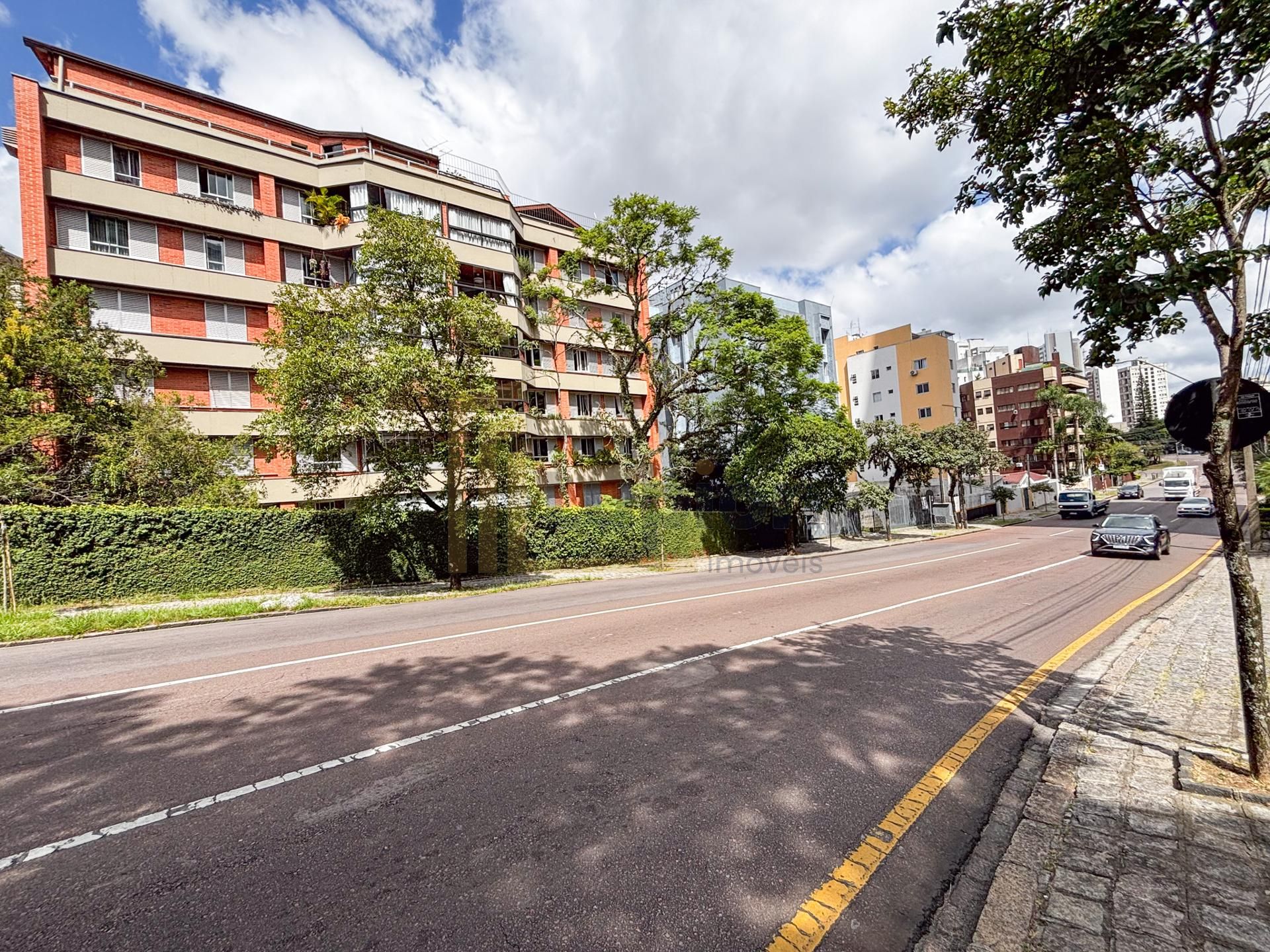 Apartamento mobiliado de alto padrão no Juvevê, 150m , 2 suíte...