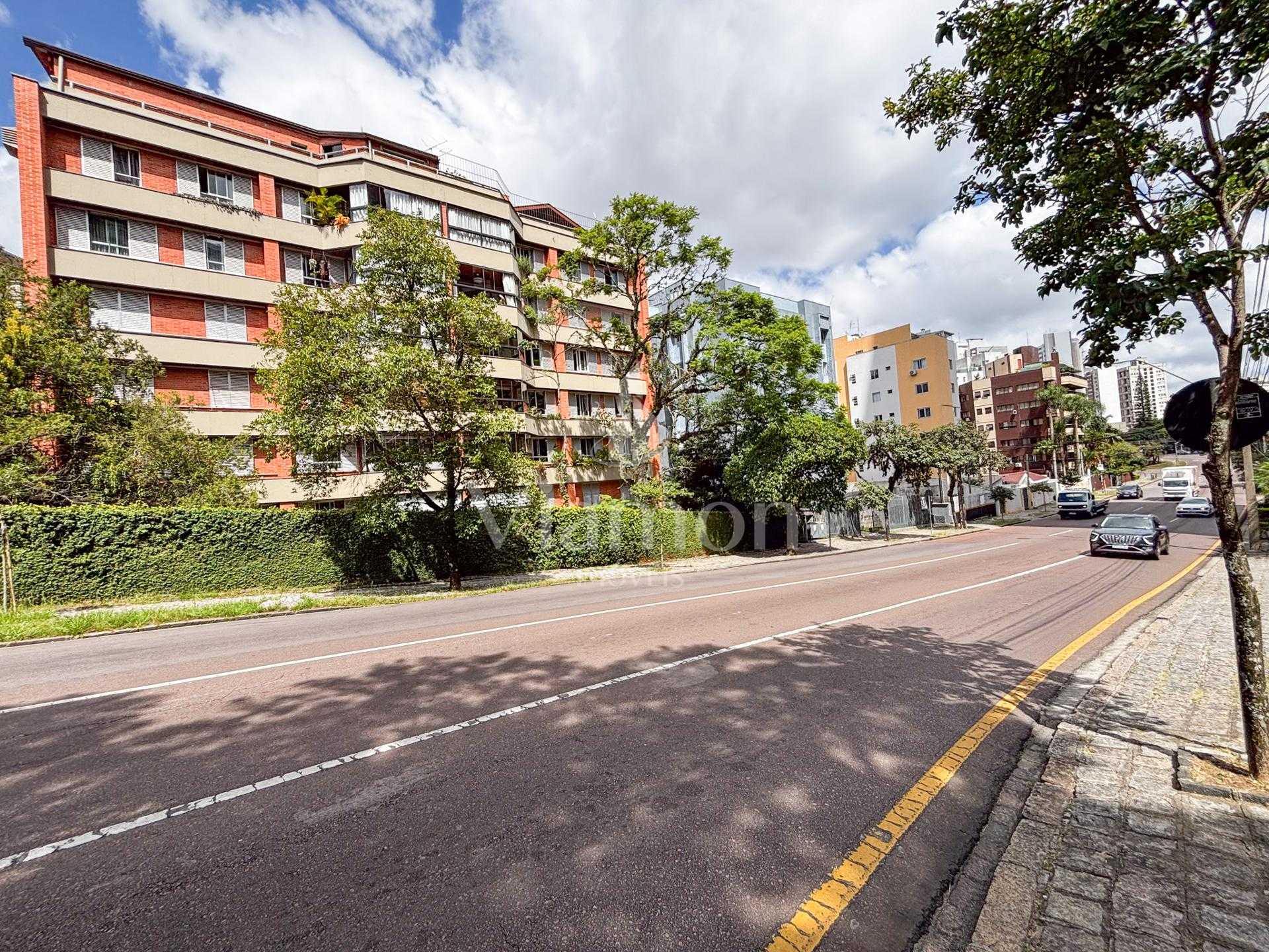Apartamento mobiliado de alto padrão no Juvevê, 150m , 2 suíte...