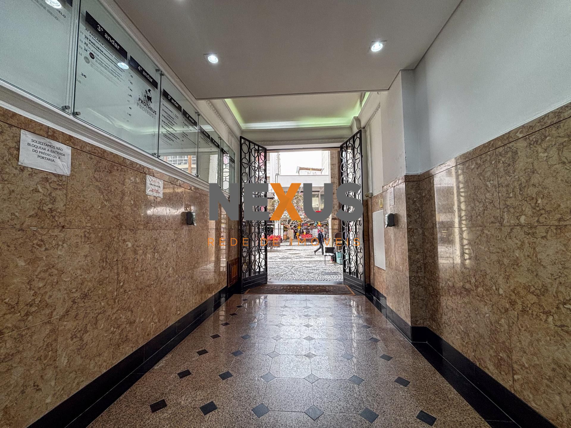 Sala Comercial 23m² Centro Curitiba - Edifício José Loureiro