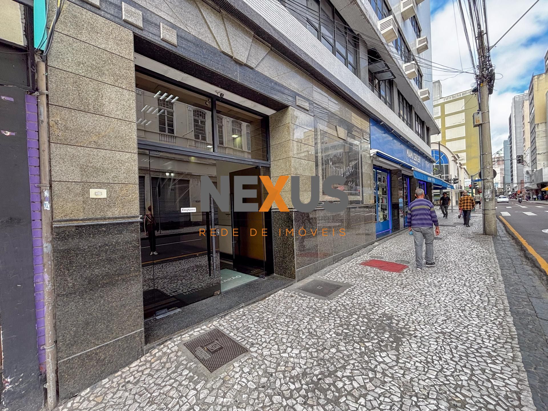 Sala Comercial 33m  Centro Curitiba - Vista Livre