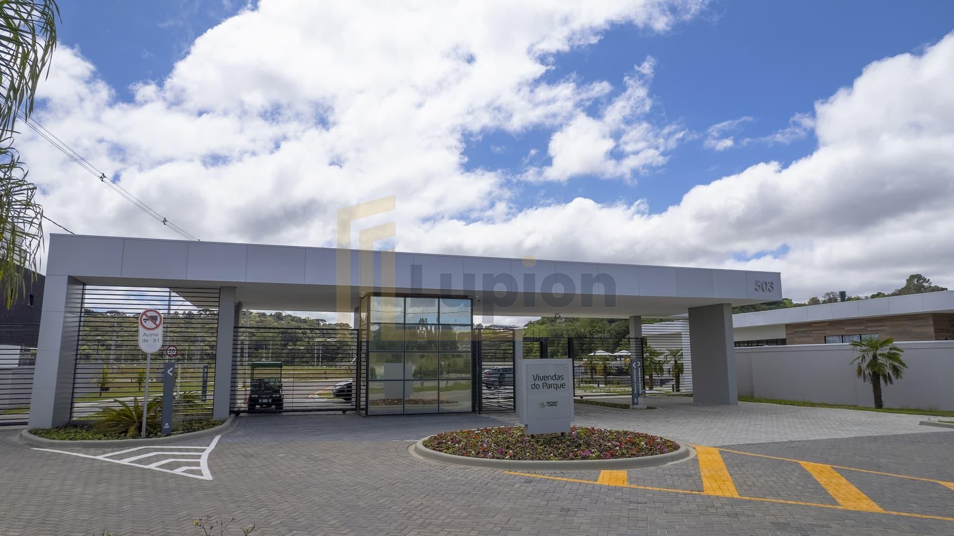 Lote à venda em condomínio no Santa Cândida - Pronto para cons...