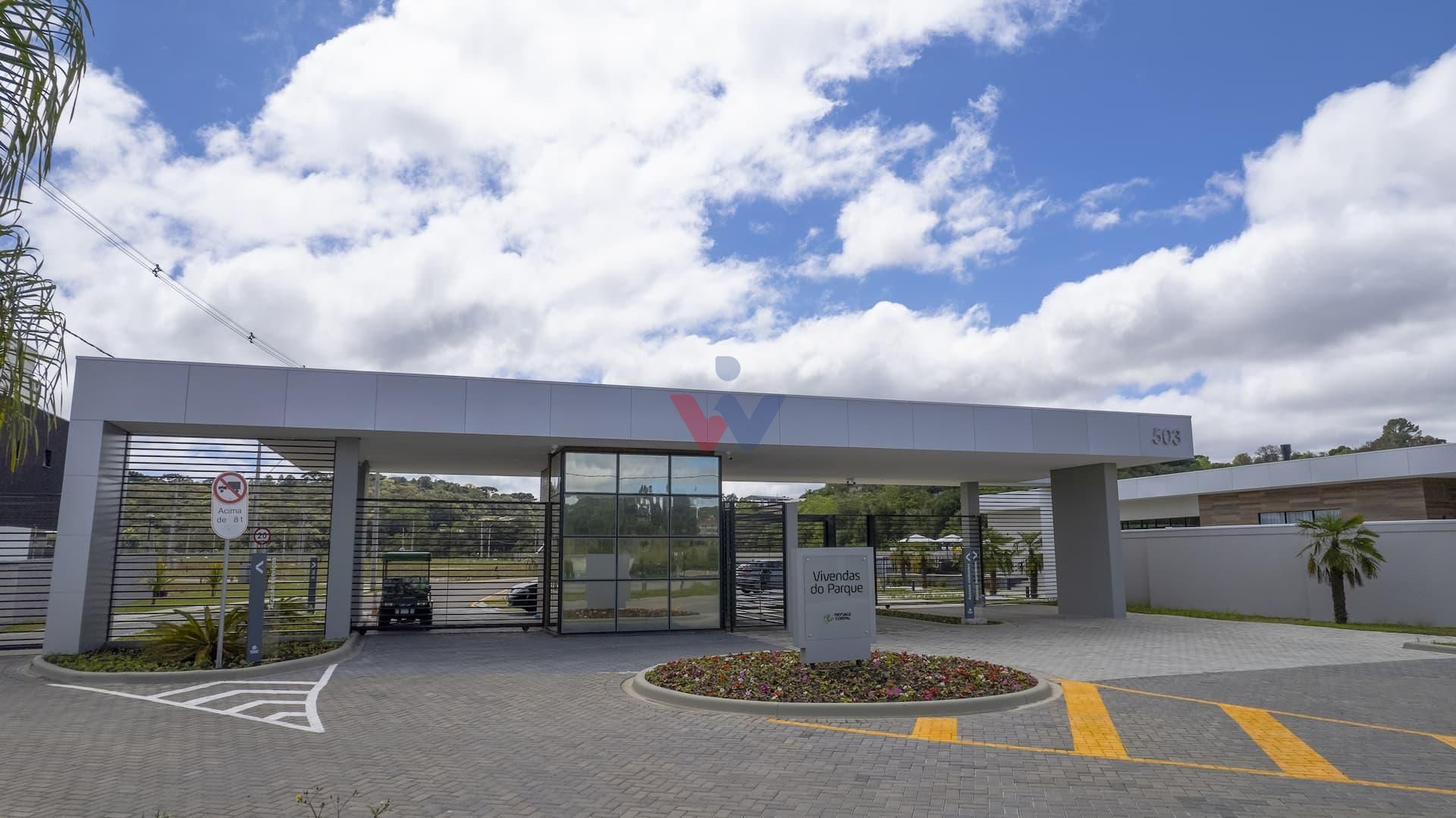 Lote à venda em condomínio no Santa Cândida - Pronto para cons...