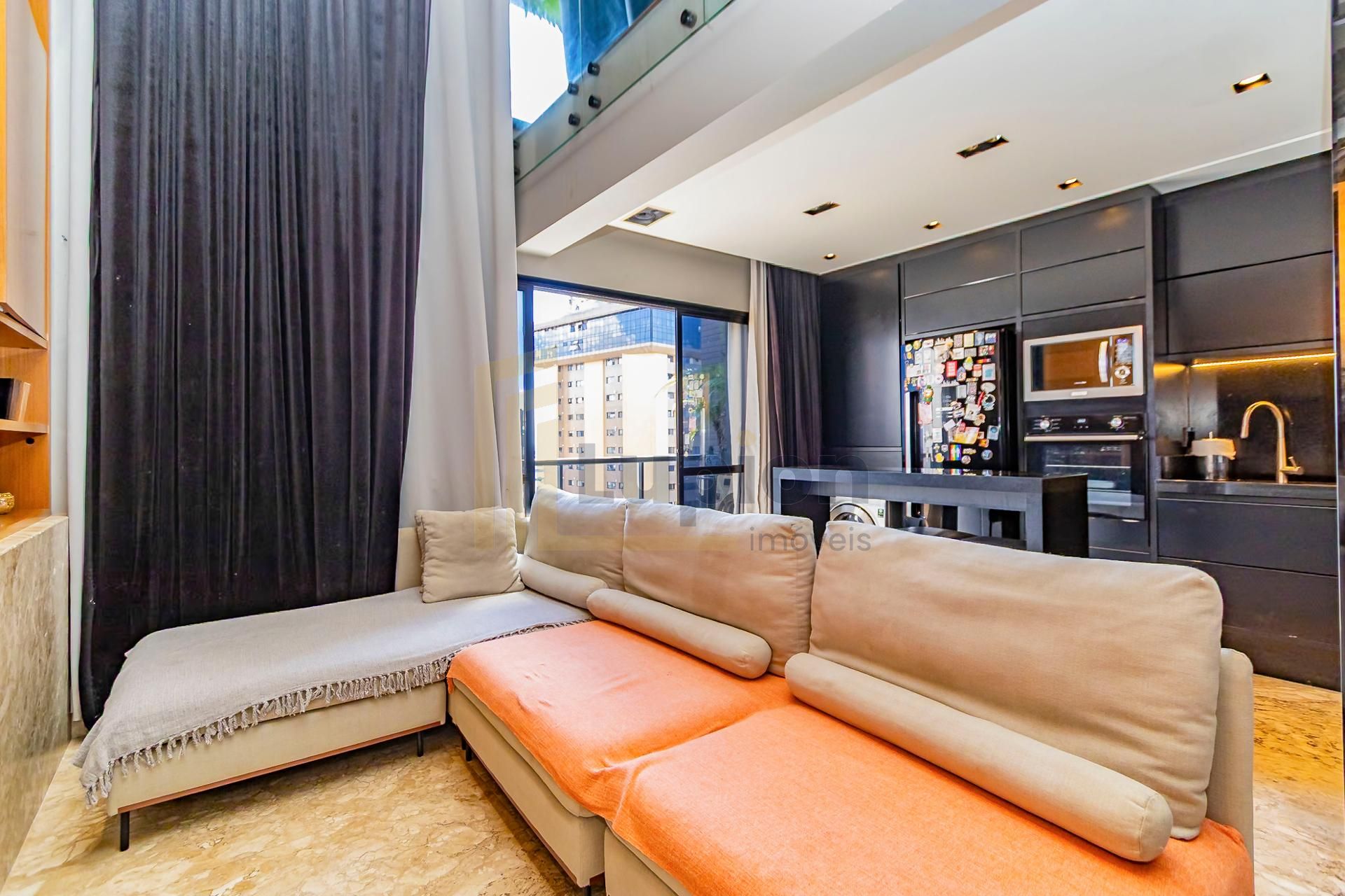 Loft de 74m  com Pé-Direito Duplo e Churrasqueira no Sky, Bigo...