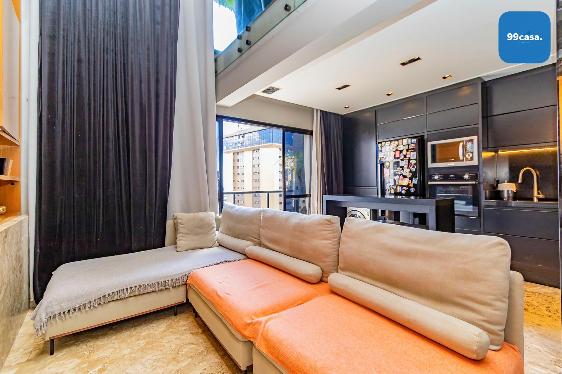 Loft de 74m² com Pé-Direito Duplo e Churrasqueira no Sky, Bigo...