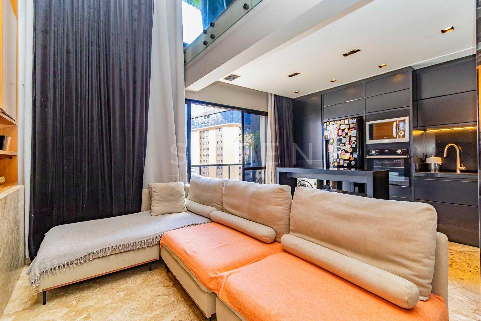 Loft de 74m  com Pé-Direito Duplo e Churrasqueira no Sky, Bigo...