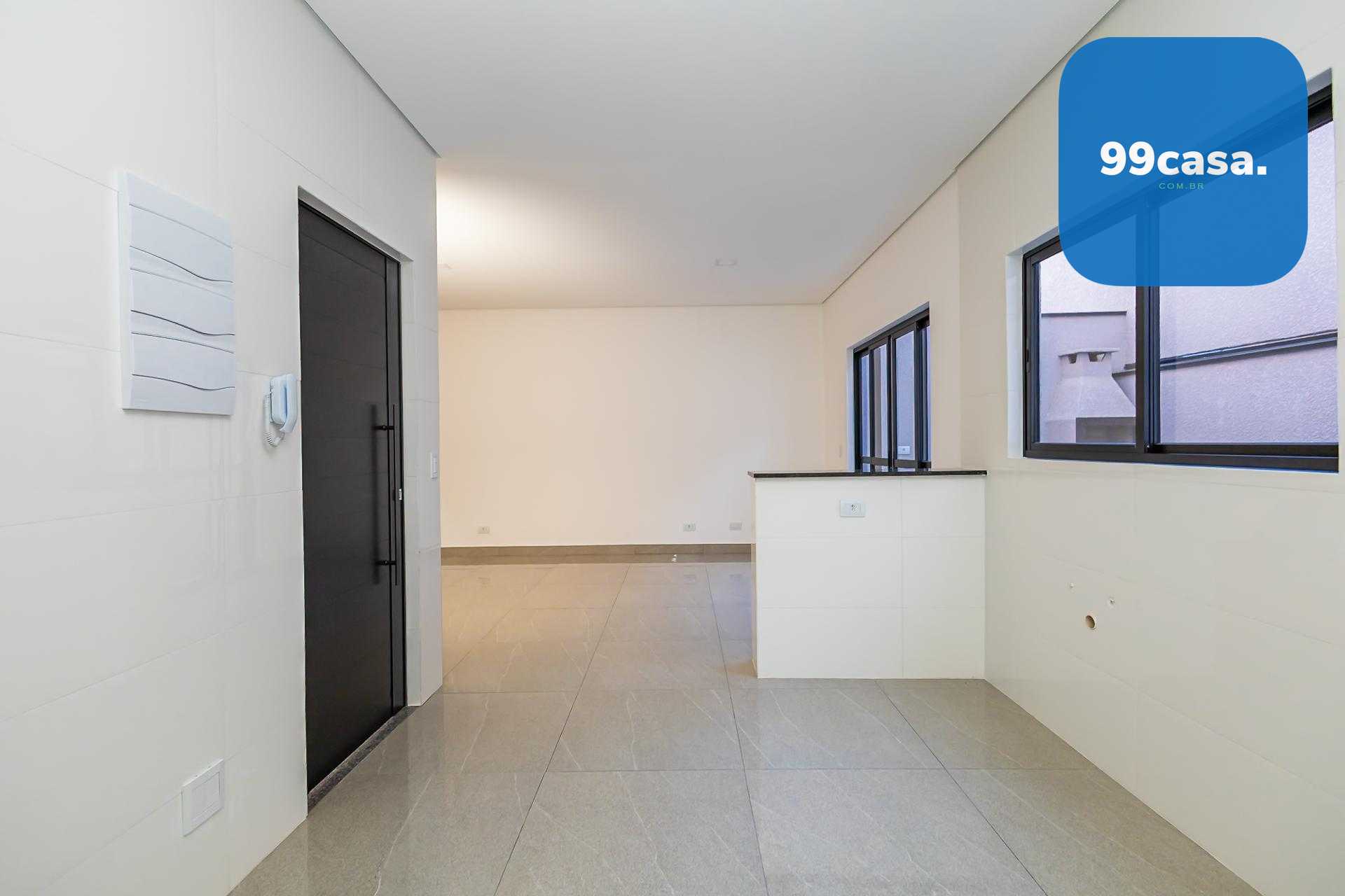 Sobrado novo à venda no Santa Cândida  Com 2 Suítes 1 Vaga