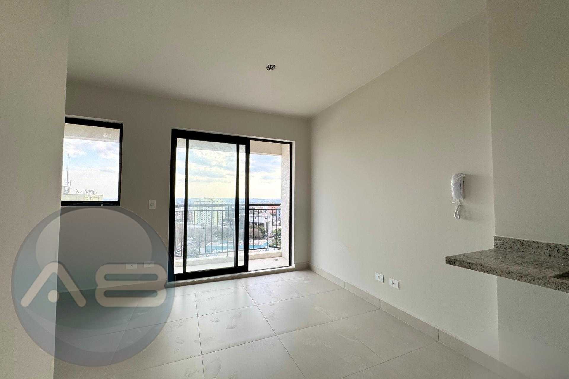 Apartamento Studio PRONTO ? venda no Port?o em Curitiba