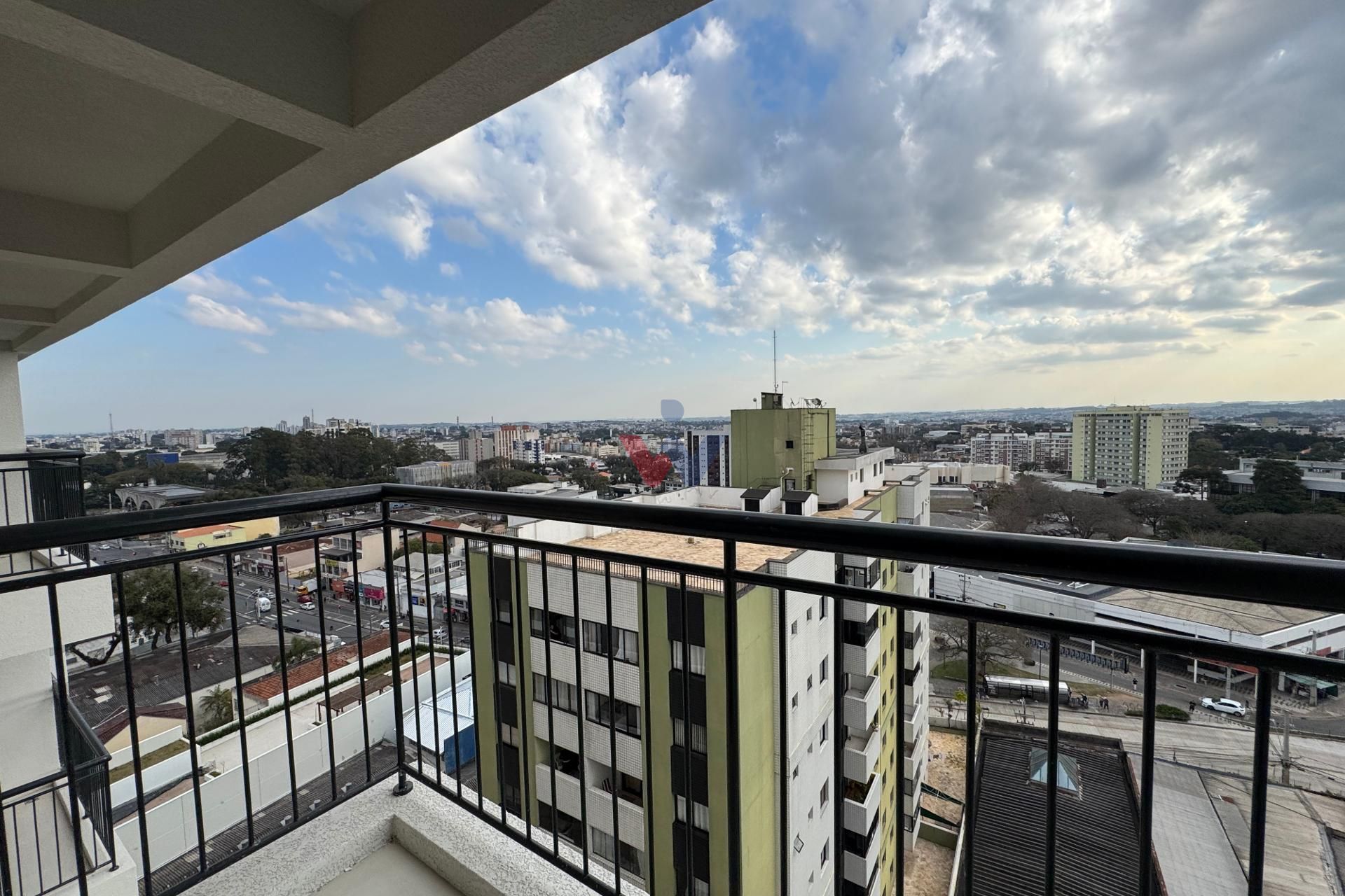 Apartamento Studio PRONTO à venda no Portão em Curitiba