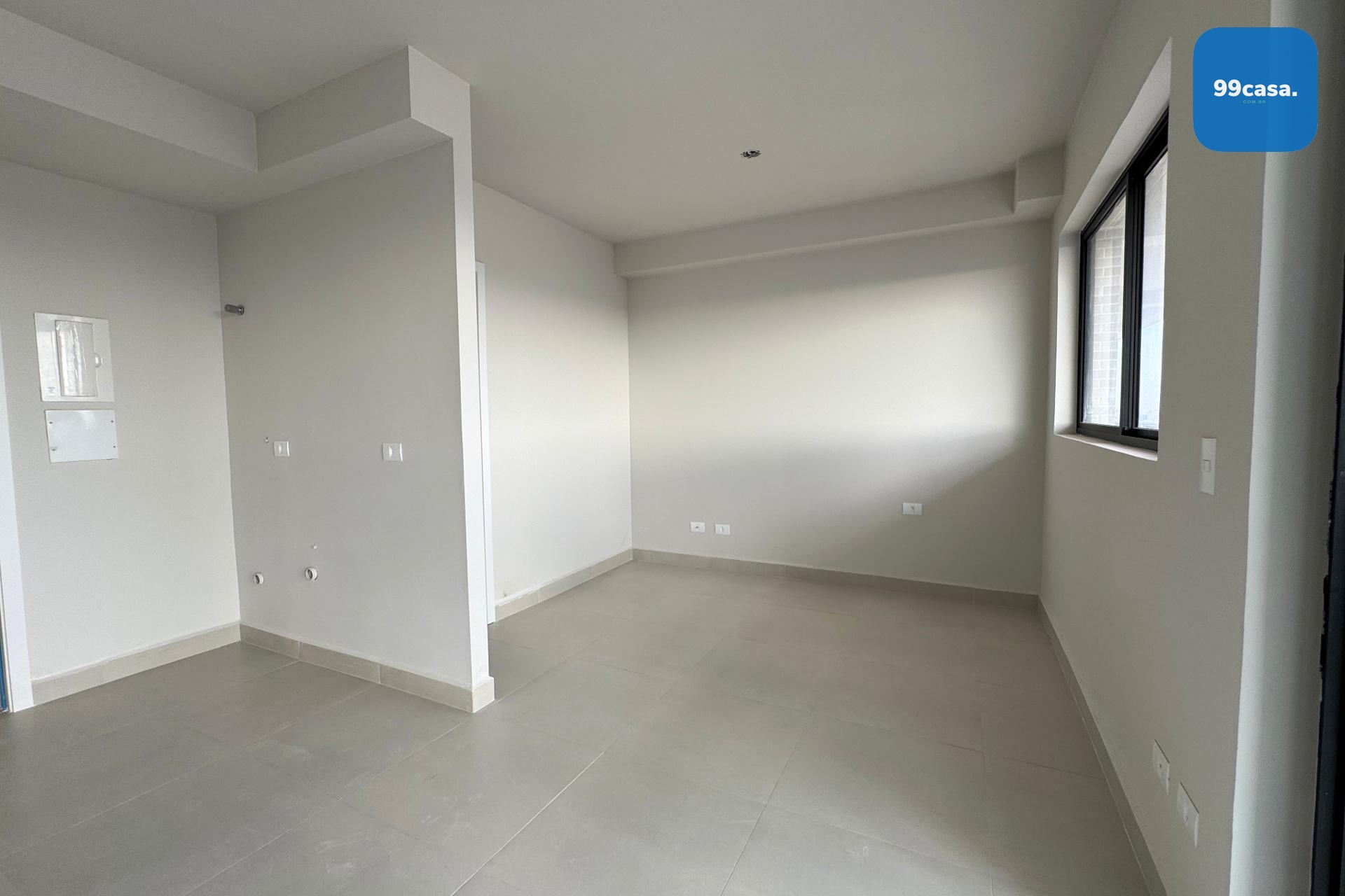 Apartamento Studio PRONTO à venda no Portão em Curitiba