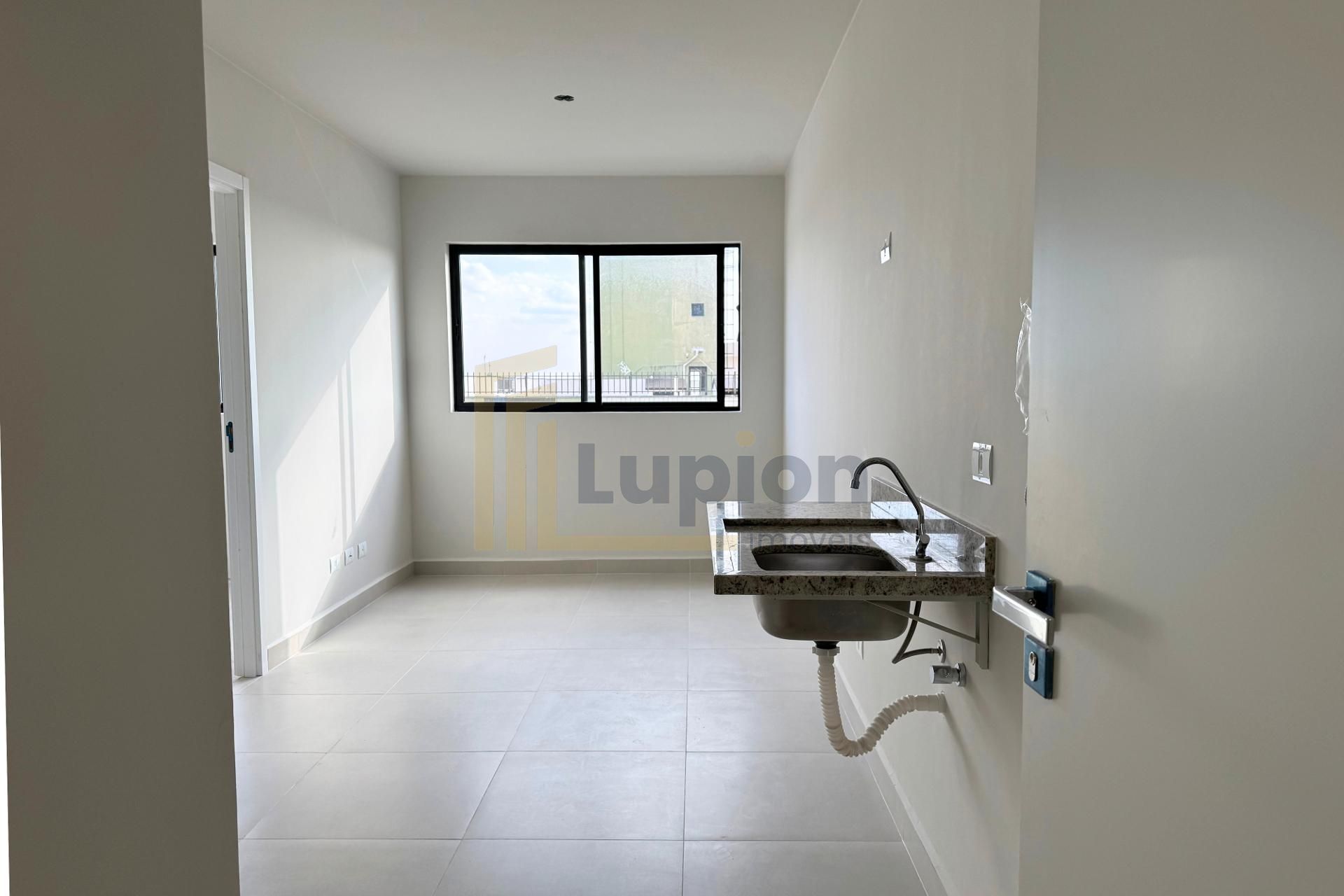 Apartamento PRONTO com 1 Quarto à venda no Portão em Curitiba