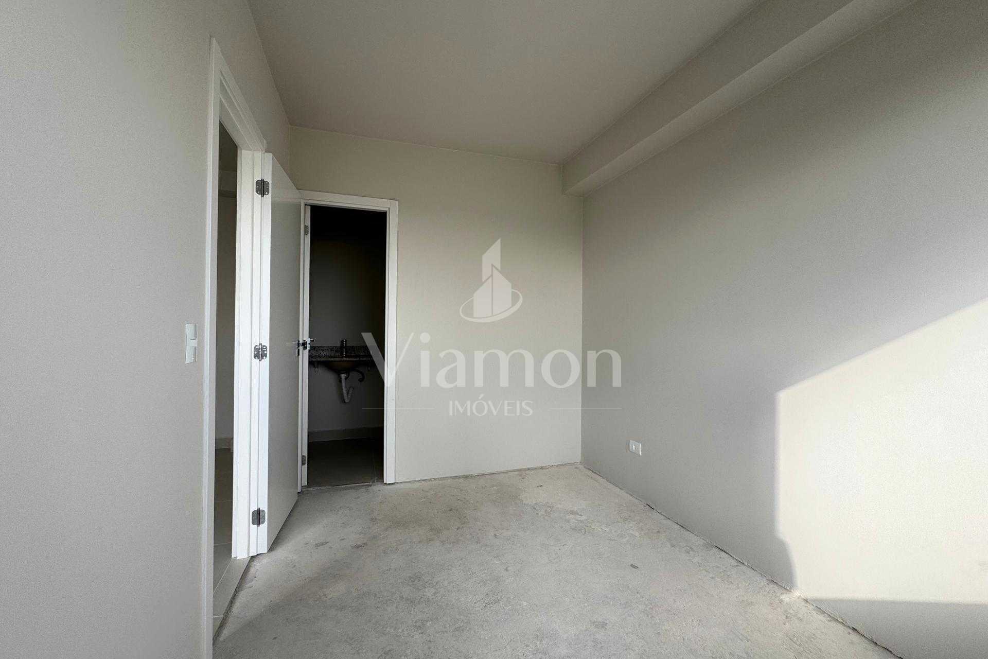 Apartamento PRONTO com 1 Quarto à venda no Portão em Curitiba