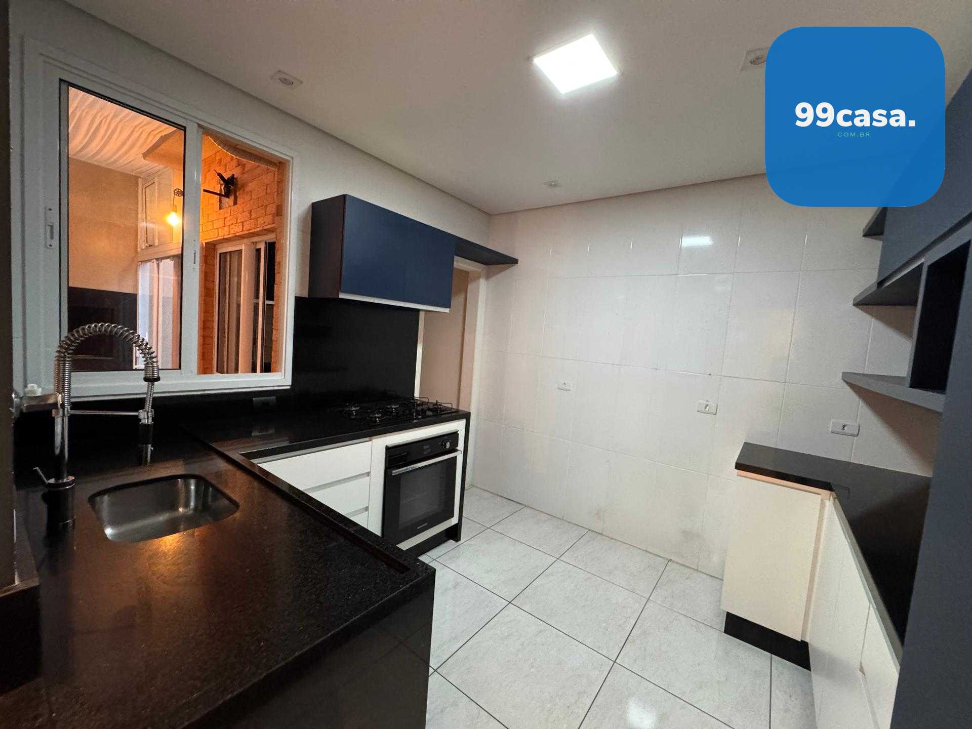 Sobrado em condomínio no Pilarzinho, Curitiba, 3 quartos e esp...