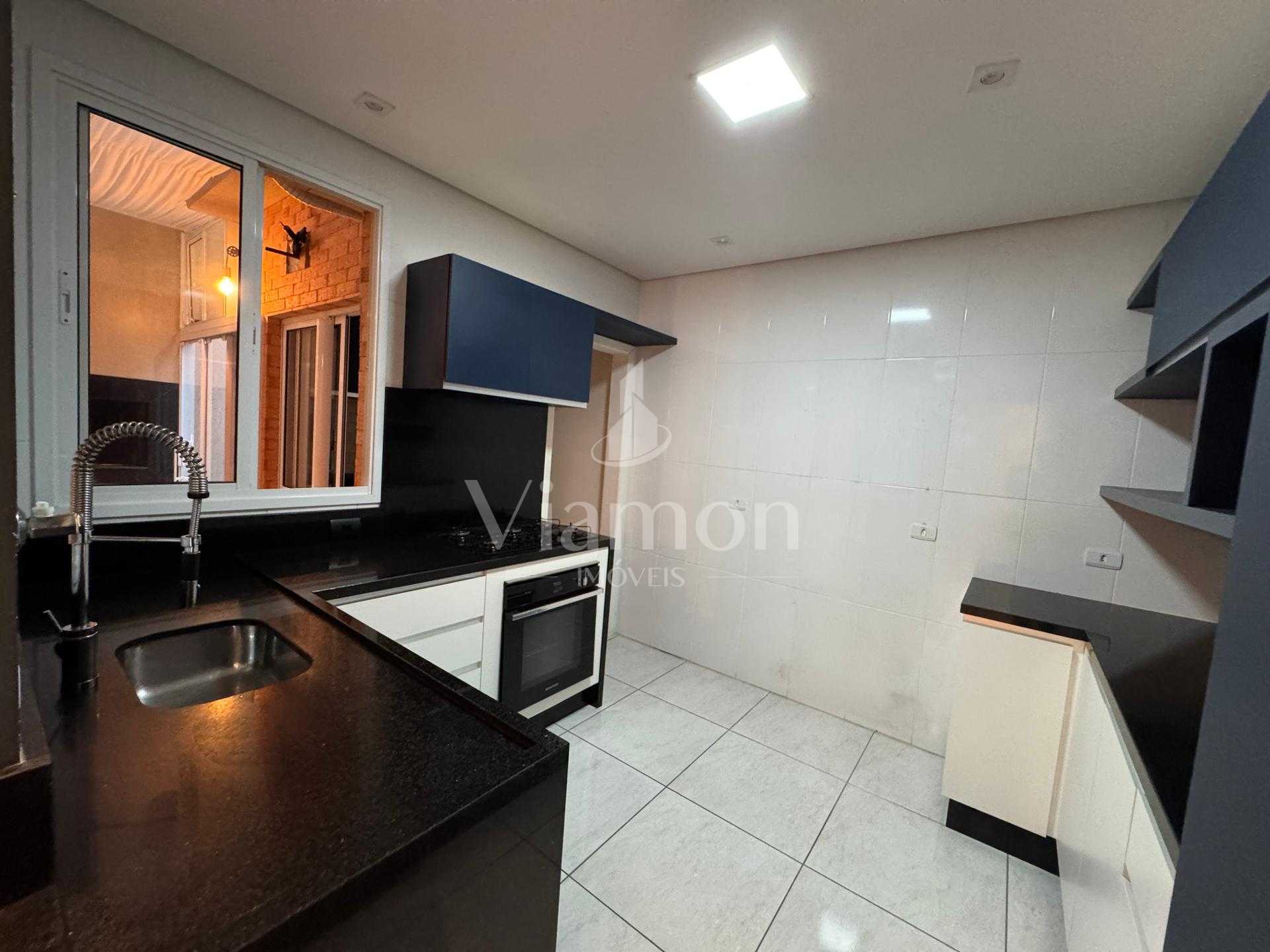 Sobrado em condomínio no Pilarzinho, Curitiba, 3 quartos e esp...